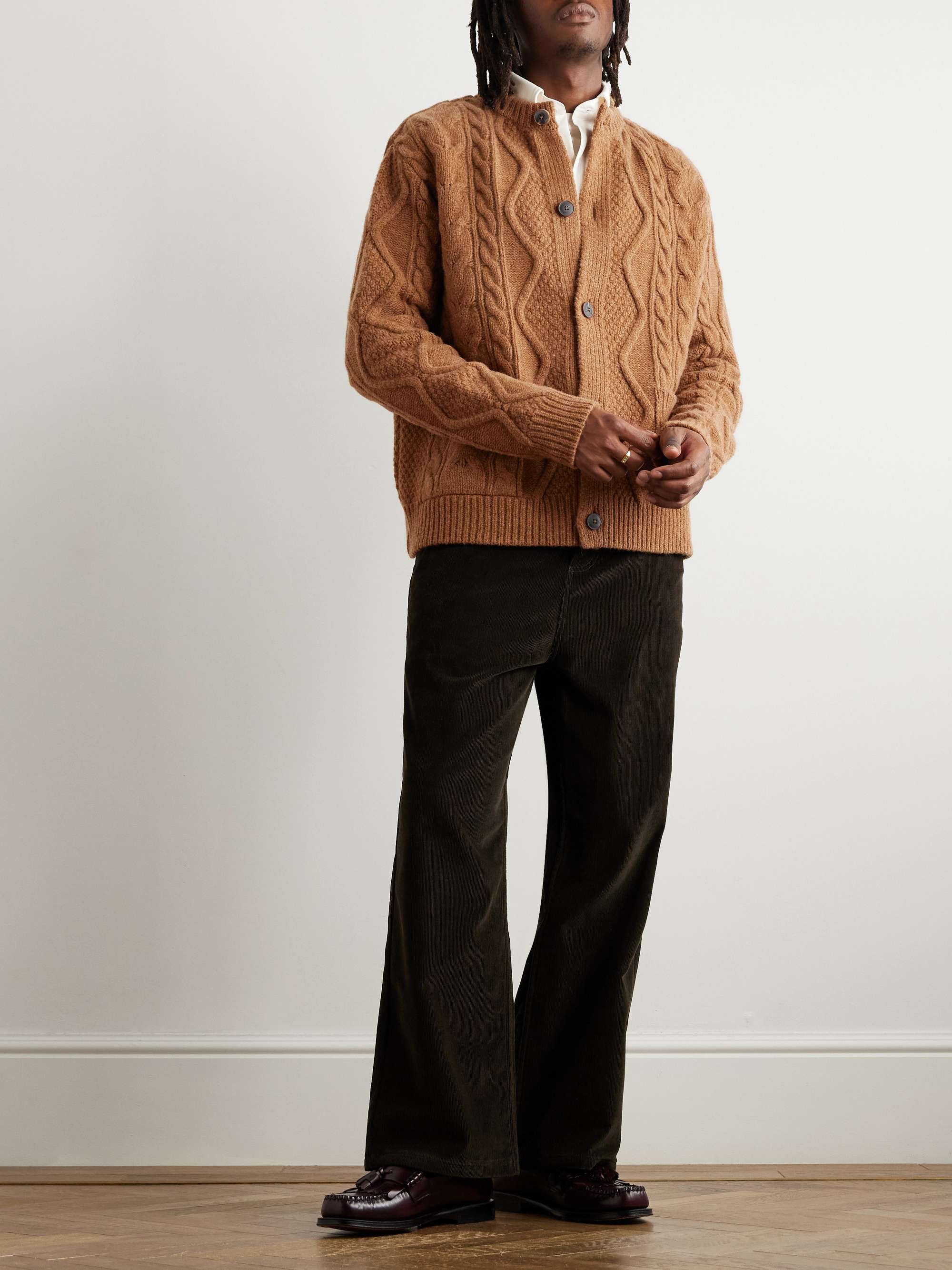 A KIND OF GUISE 