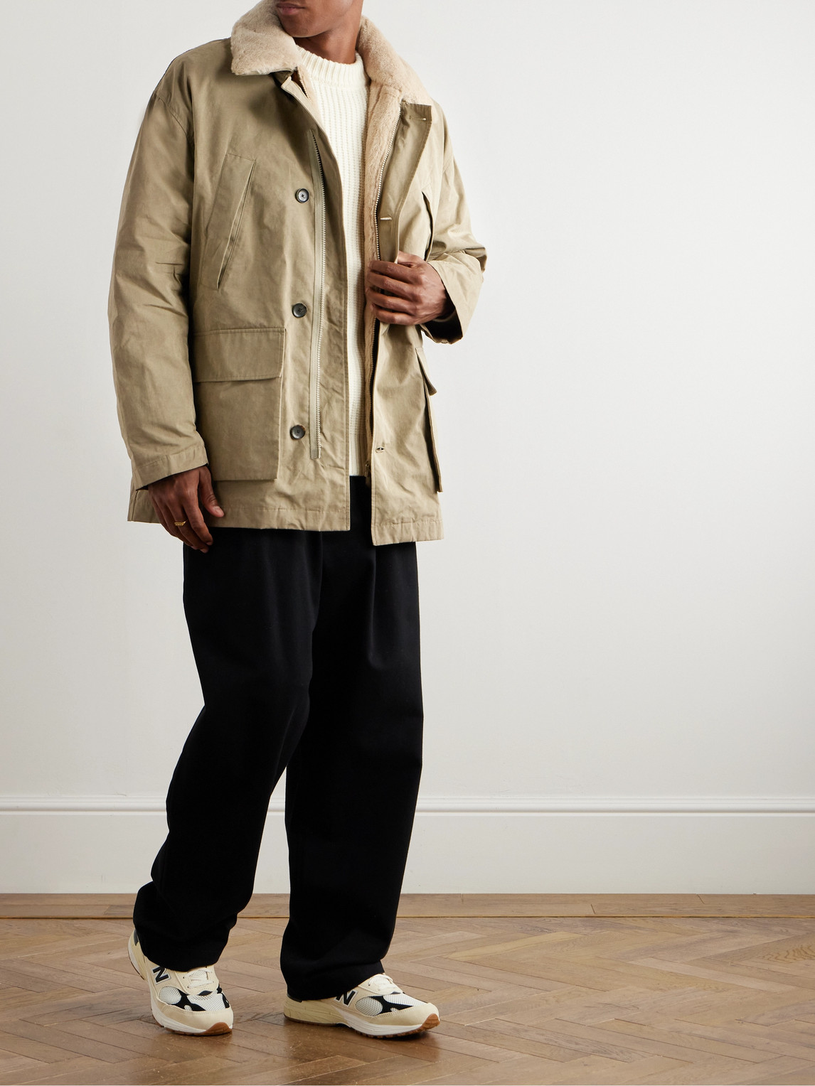 A Kind Of Guise Cebolla Faux Fur-lined Shell Jacket In Neutrals