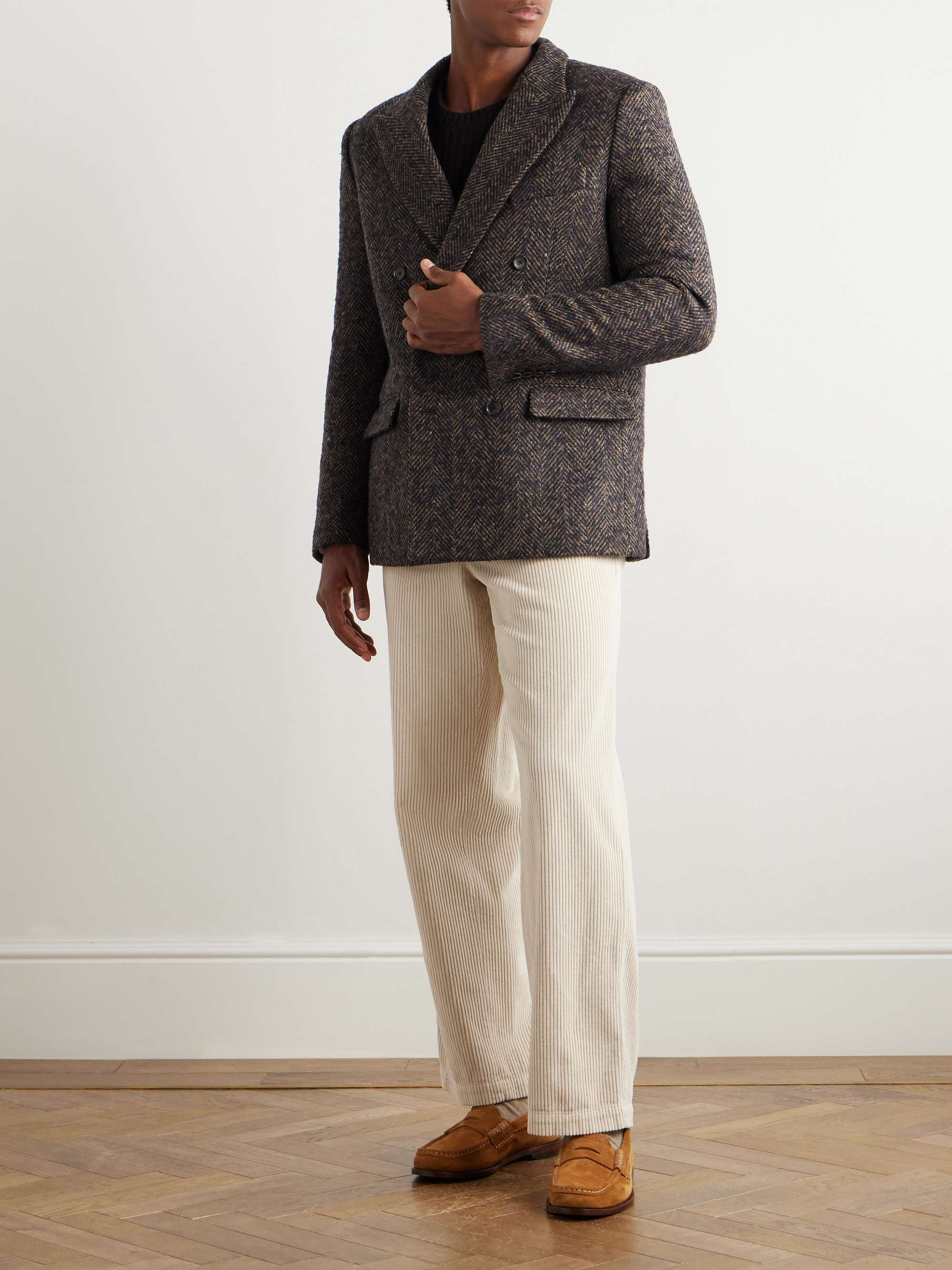 A KIND OF GUISE 