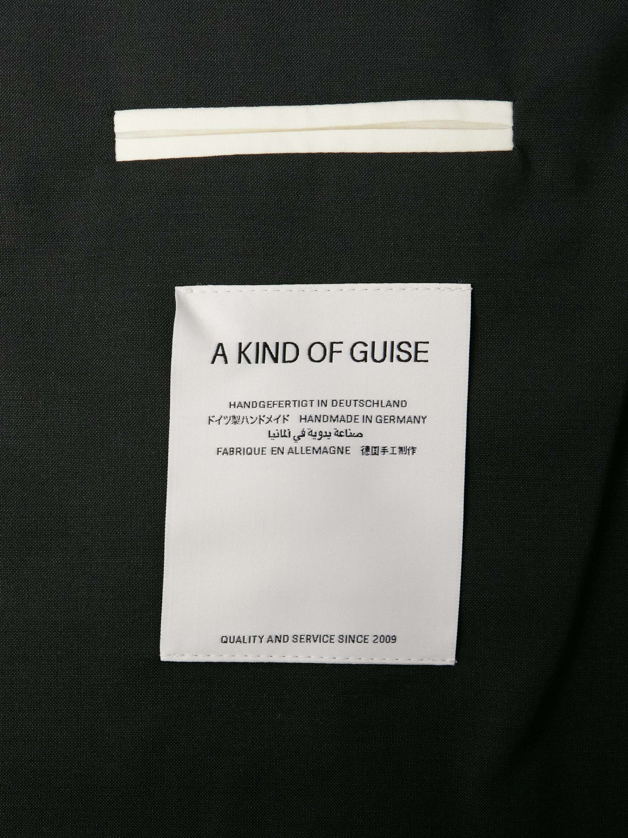 A KIND OF GUISE 