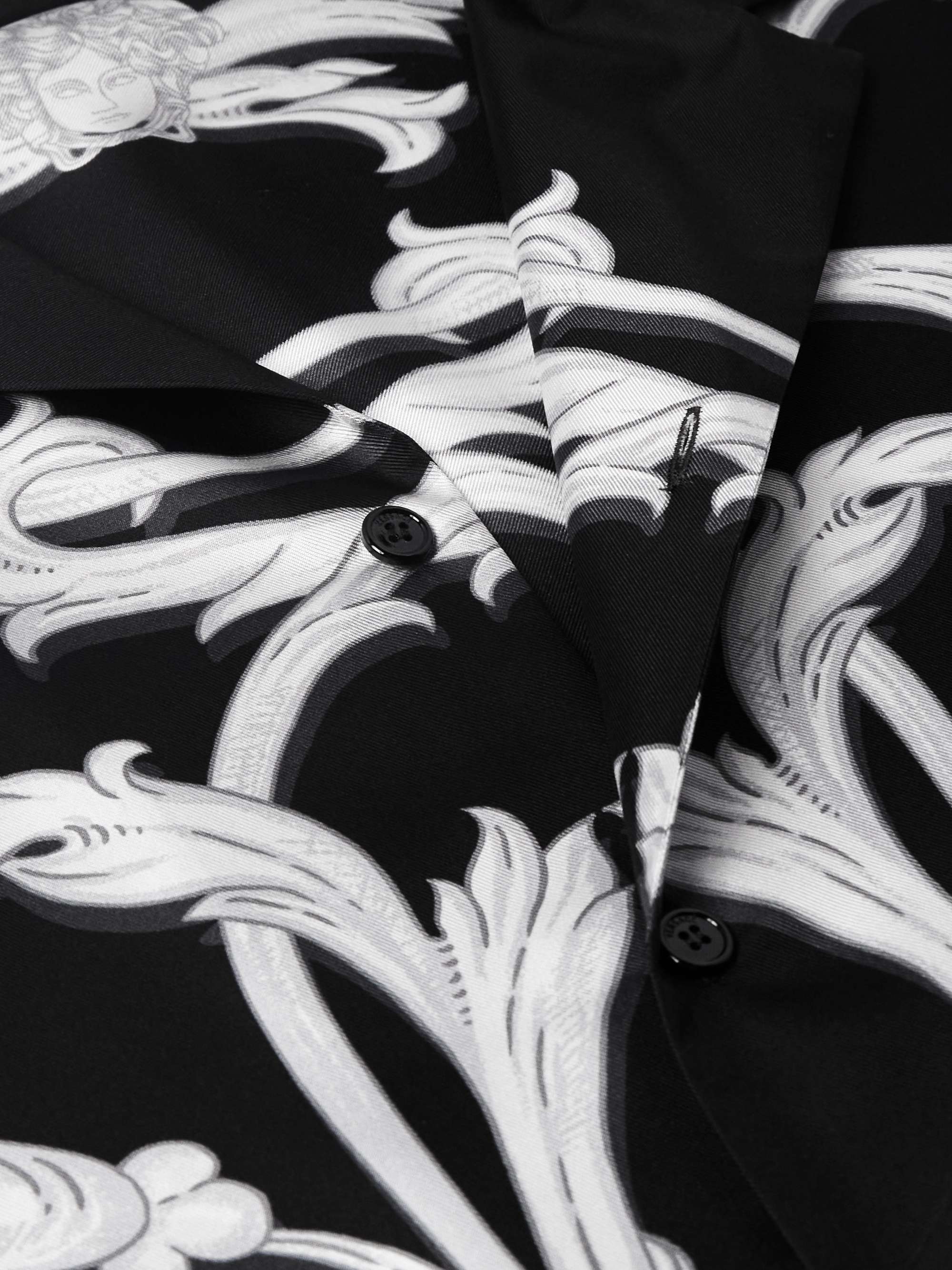 VERSACE 