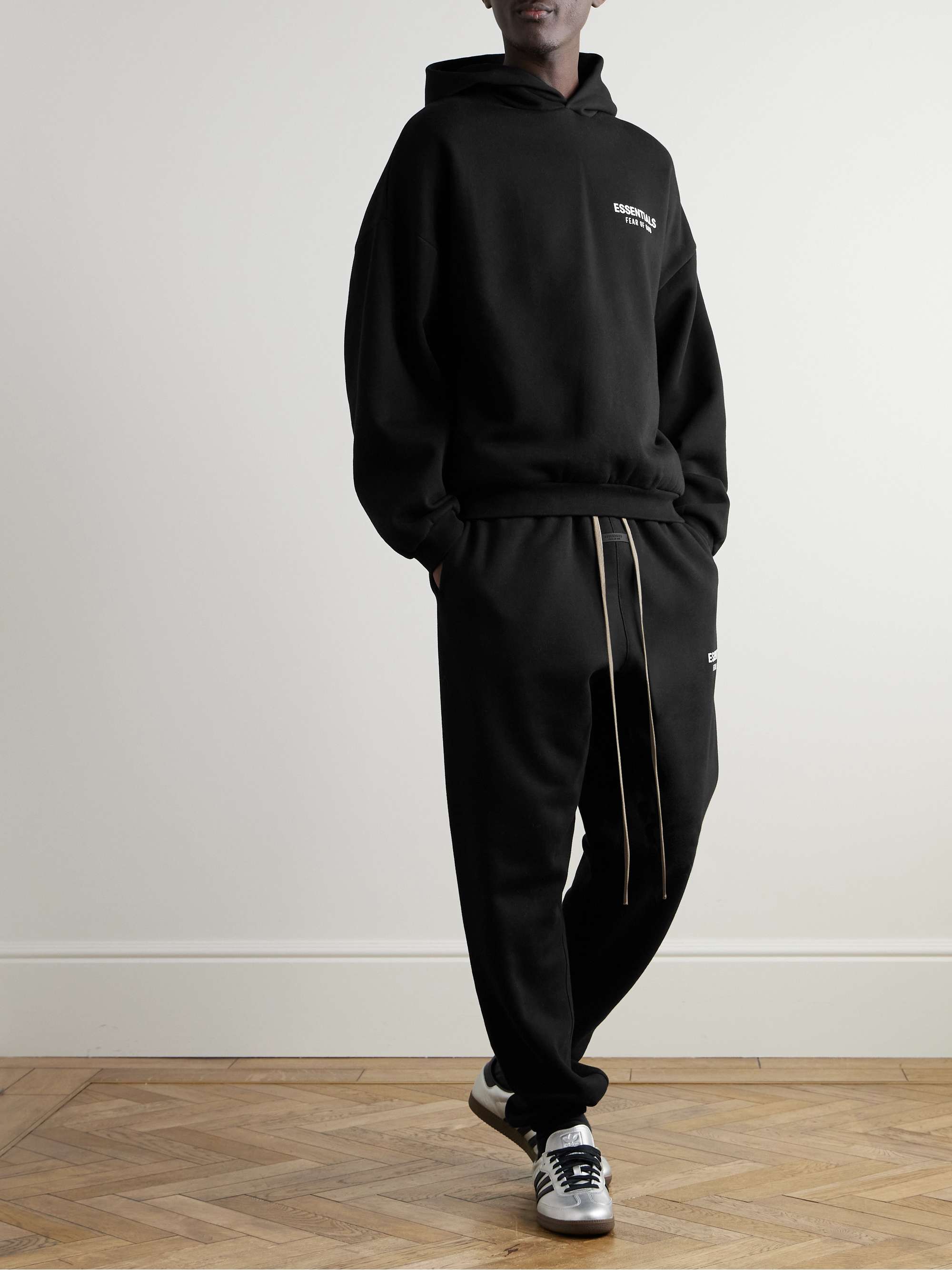 FEAR OF GOD ESSENTIALS 