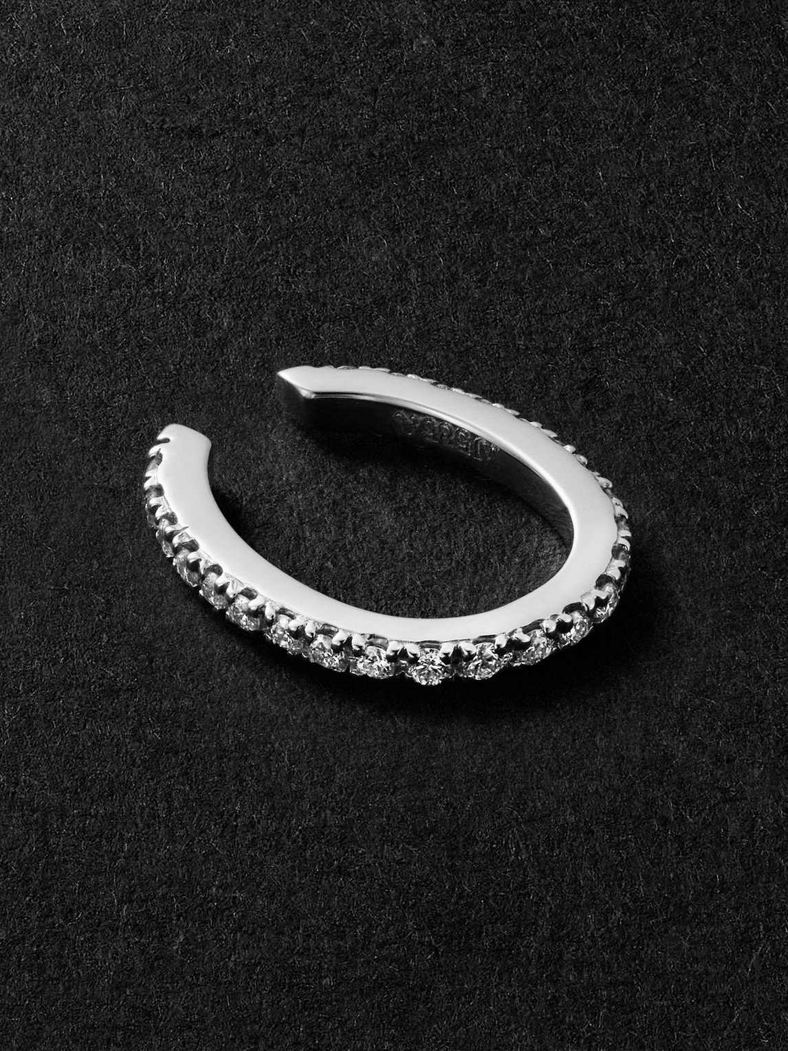 KOLOURS JEWELRY Luna Spectra Oval 14-Karat White Gold Diamond Ear Cuff - Men | Thumbnail 5 KOLOURS JEWELRY Luna Spectra Oval 14-Karat White Gold Diamond Ear Cuff - Men | Thumbnail 5