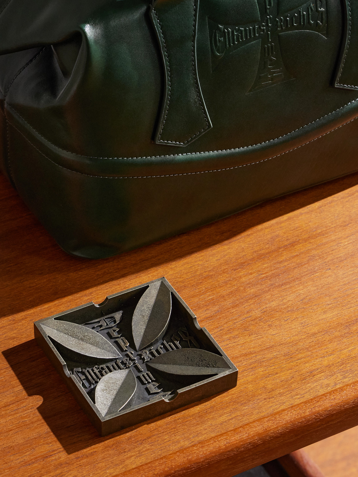 Logo-Engraved Burnished Bronze Ashtray — 2