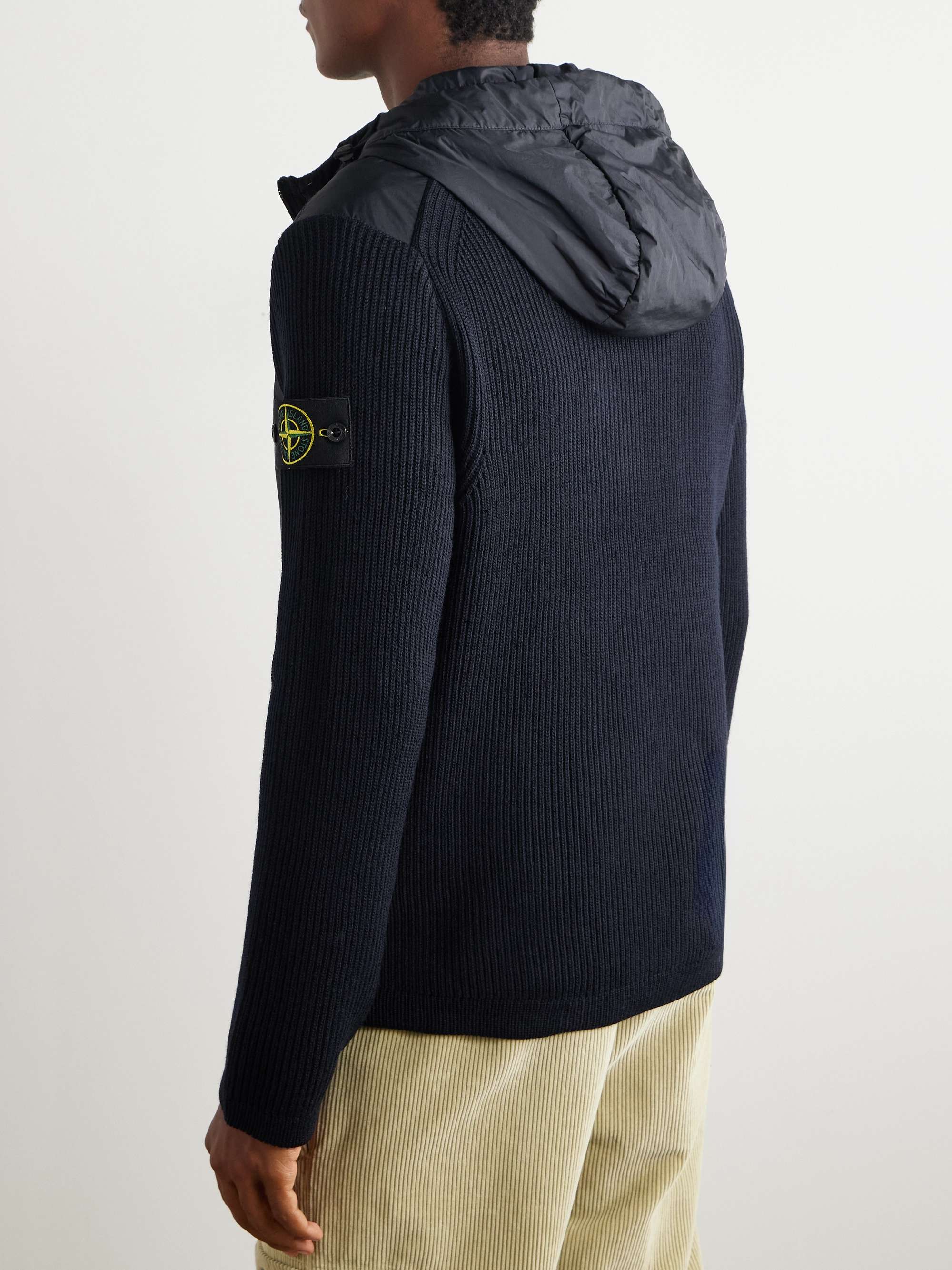 STONE ISLAND 