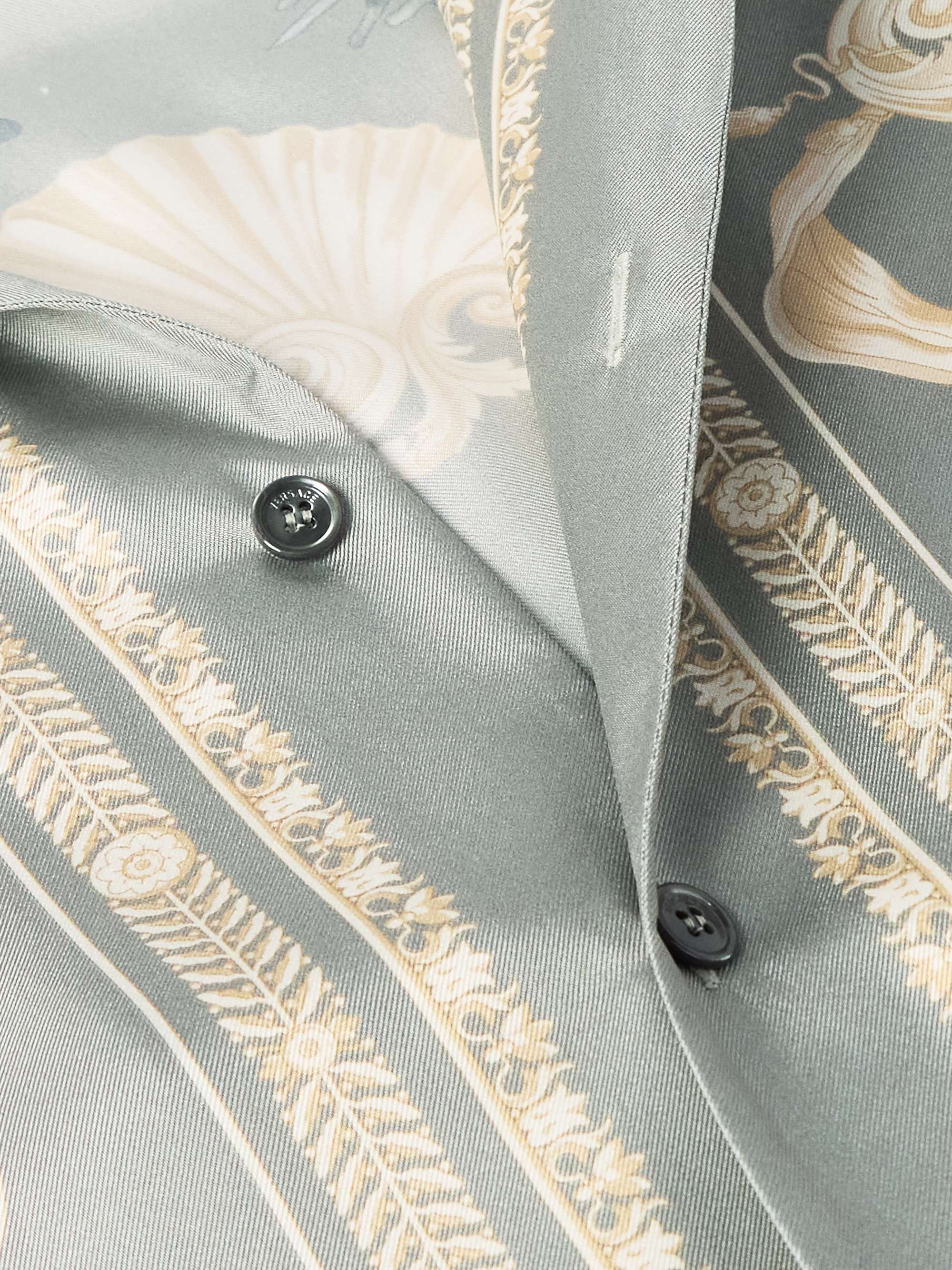 VERSACE 