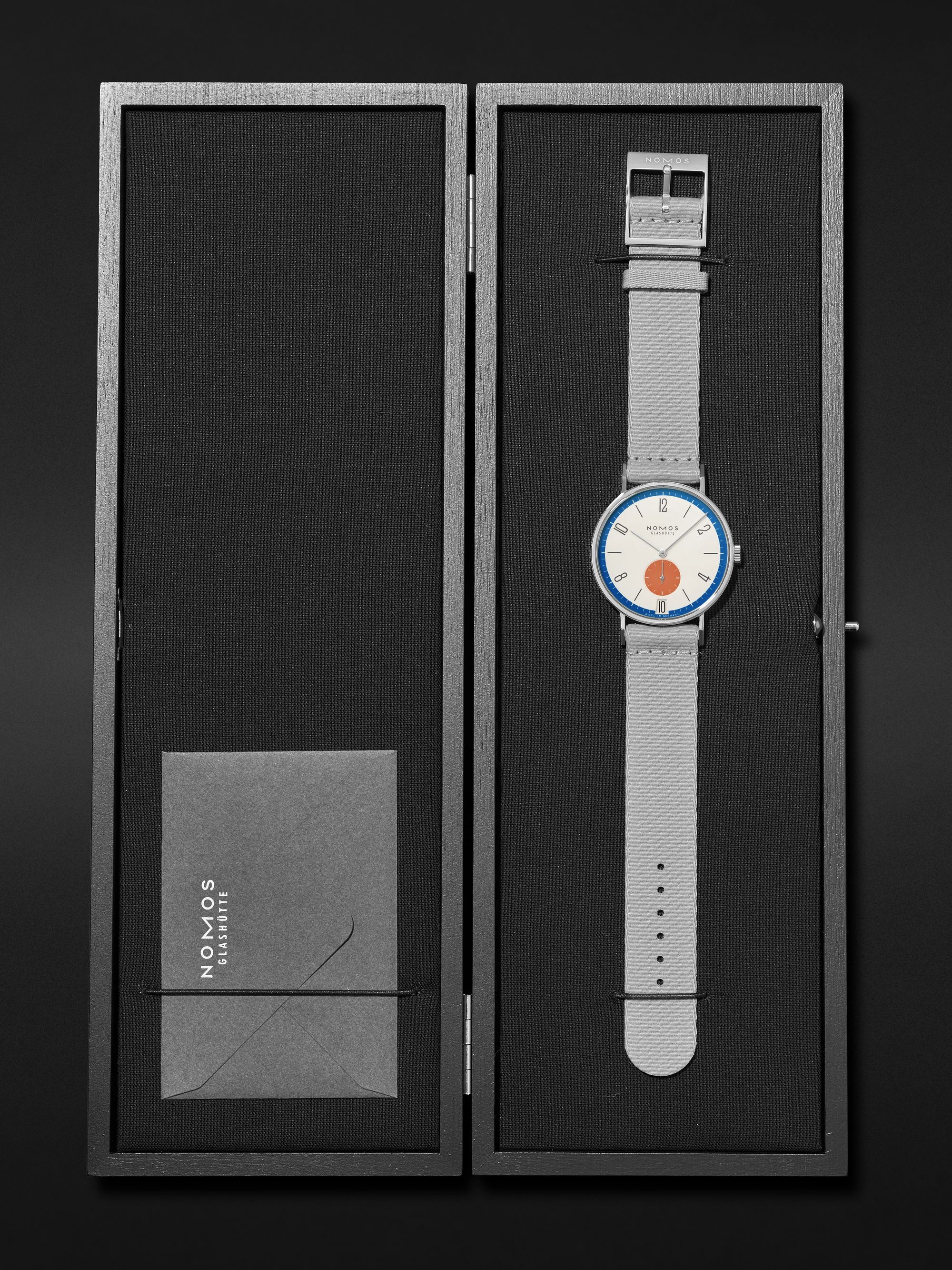 NOMOS GLASHÜTTE 