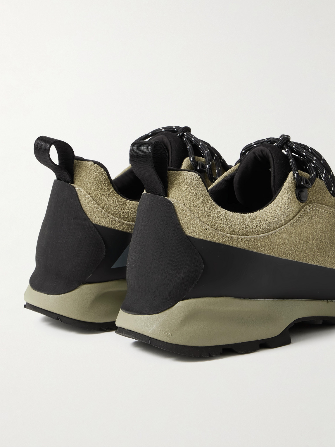 Roa Cingino Rubber-trimmed Microfibre Hiking Sneakers In Brown