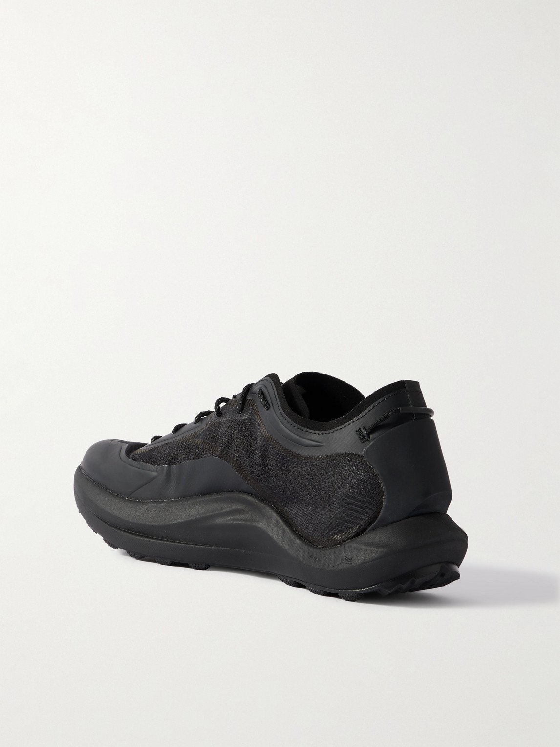 Roa Sella Sneakers In Black Fabric In Black