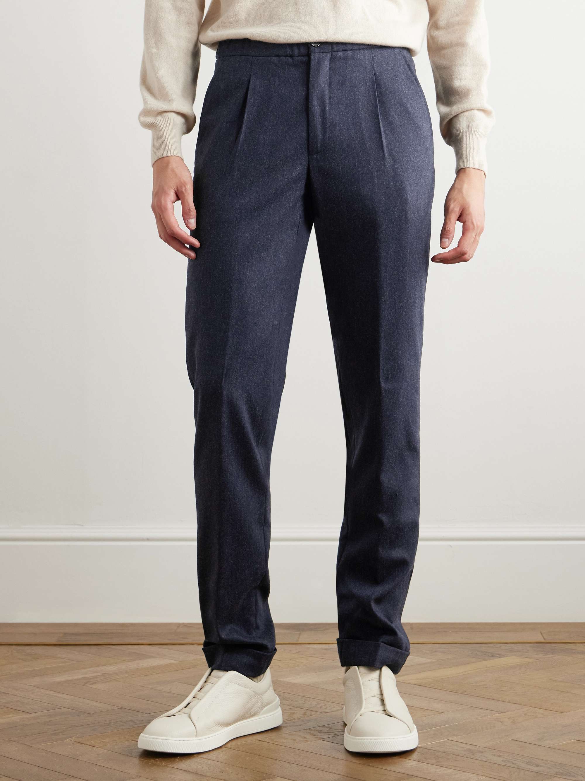 THOM SWEENEY 