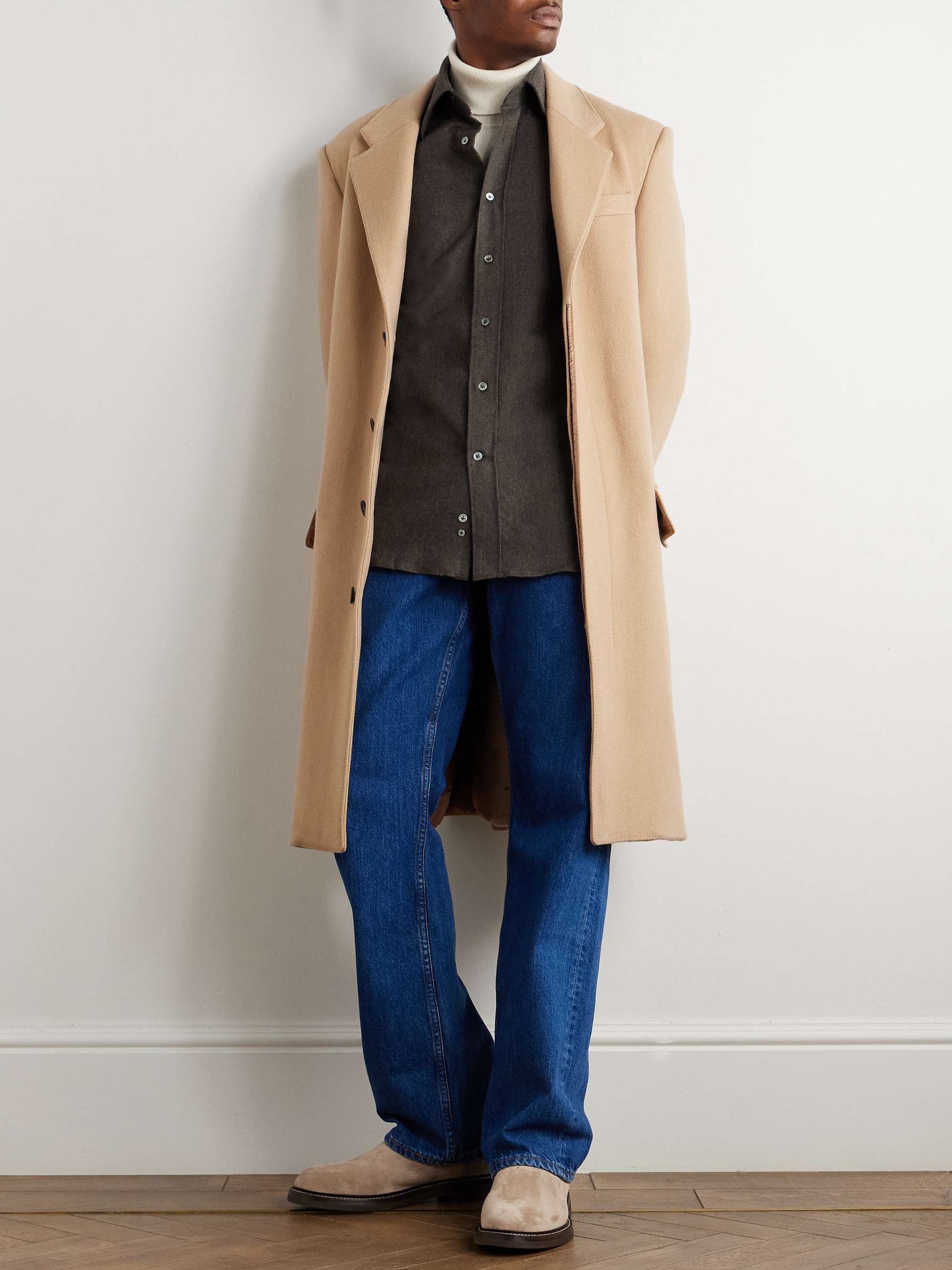 THOM SWEENEY 