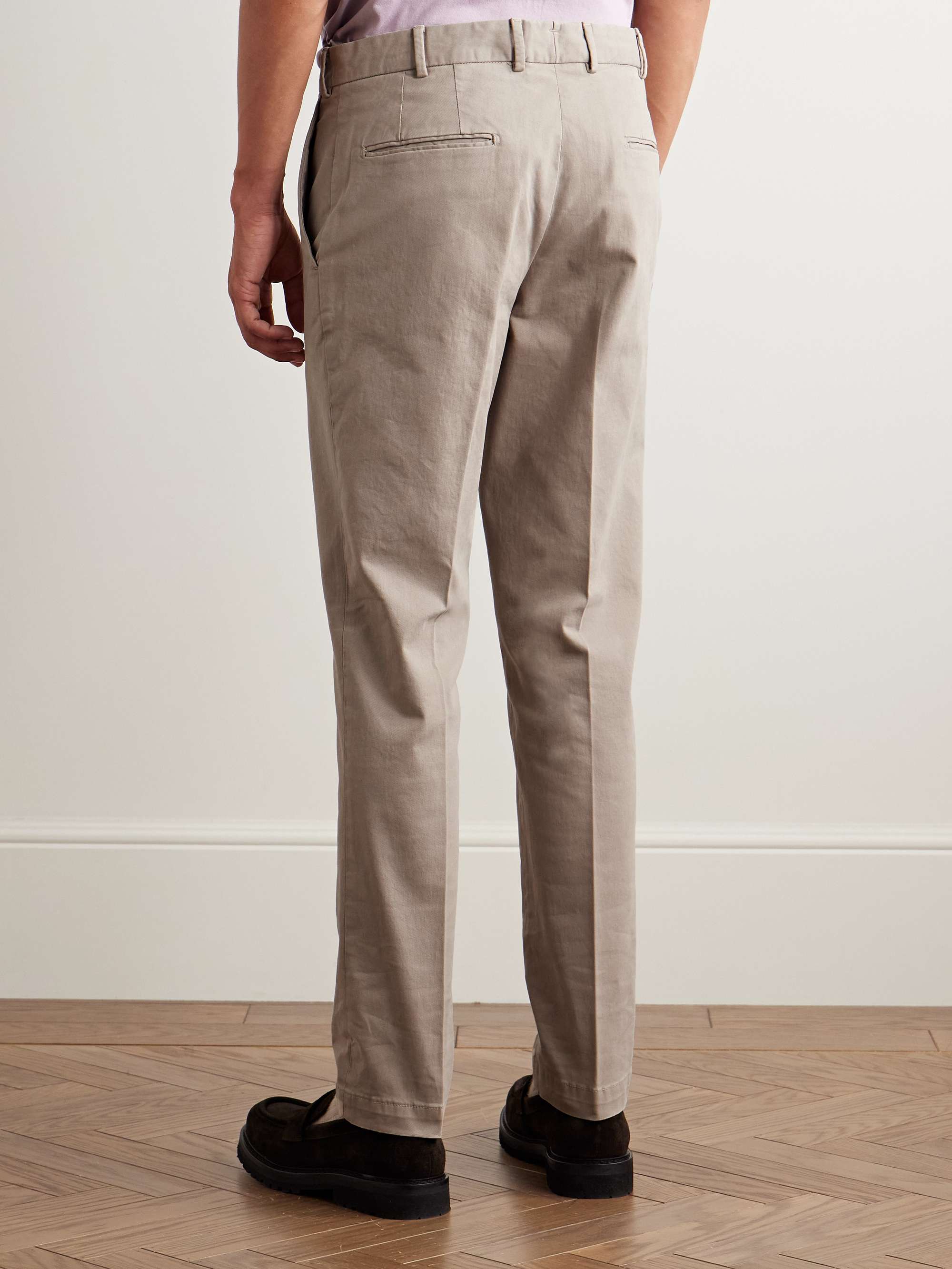 THOM SWEENEY 