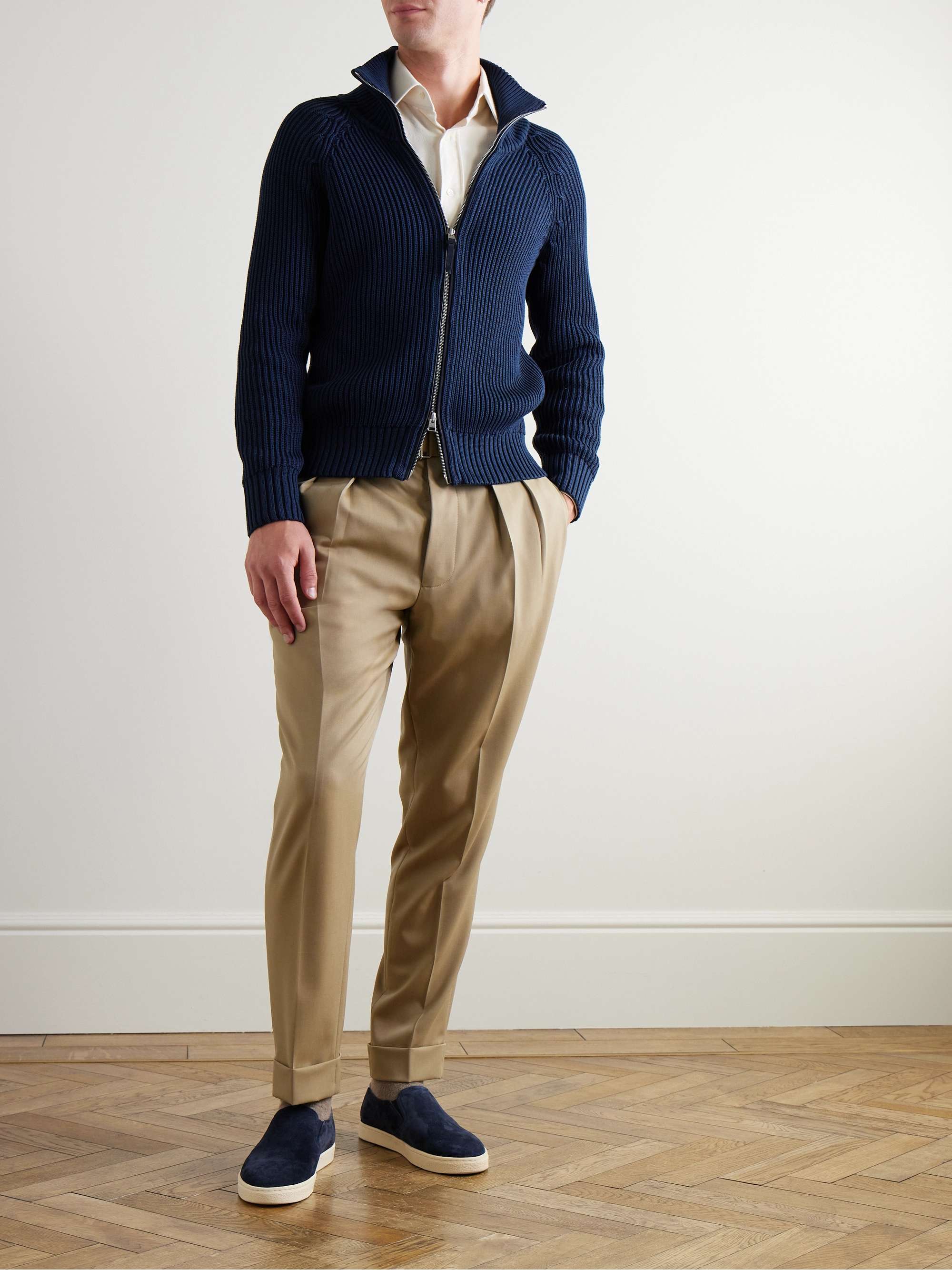 THOM SWEENEY 