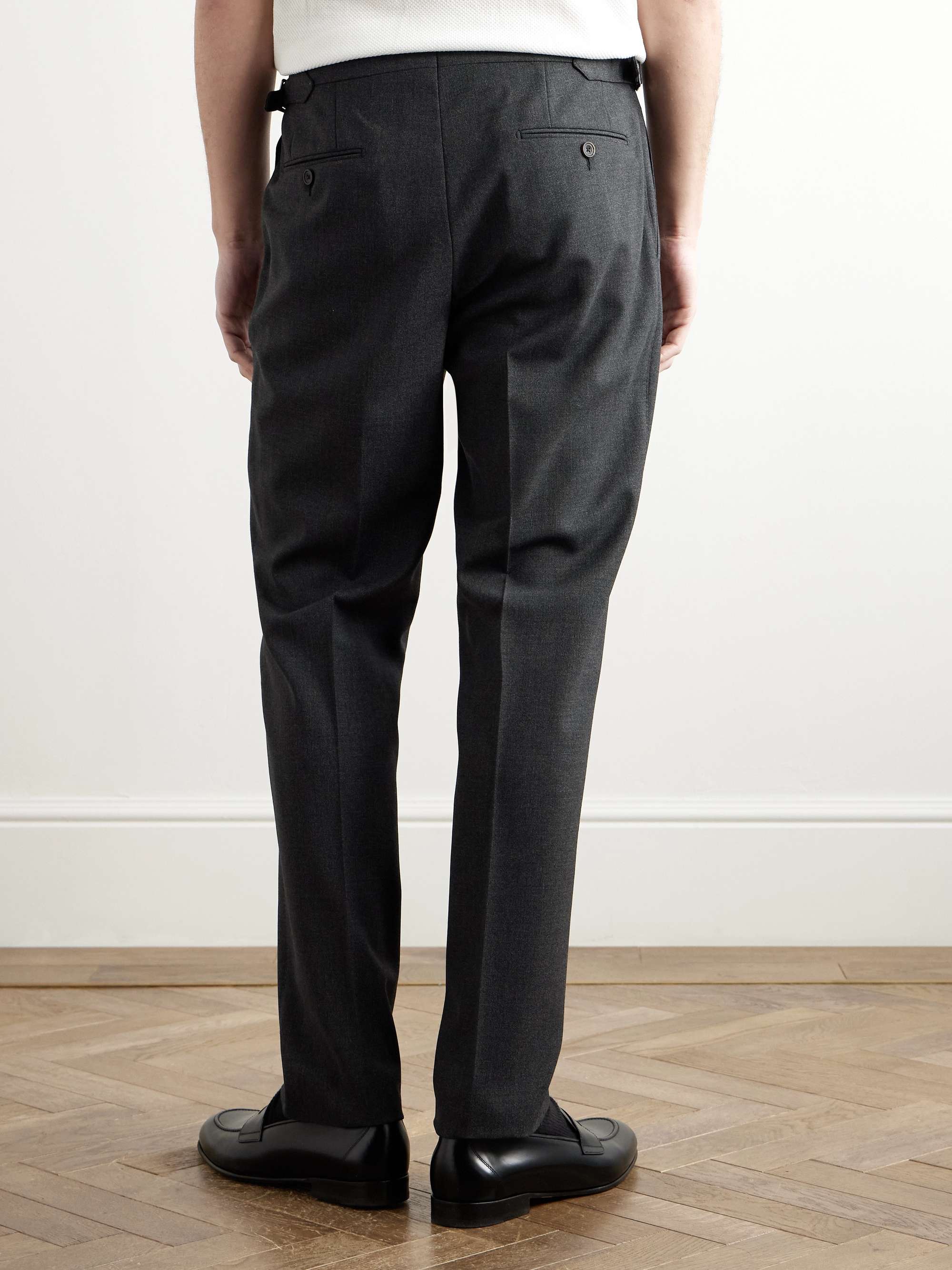 THOM SWEENEY 