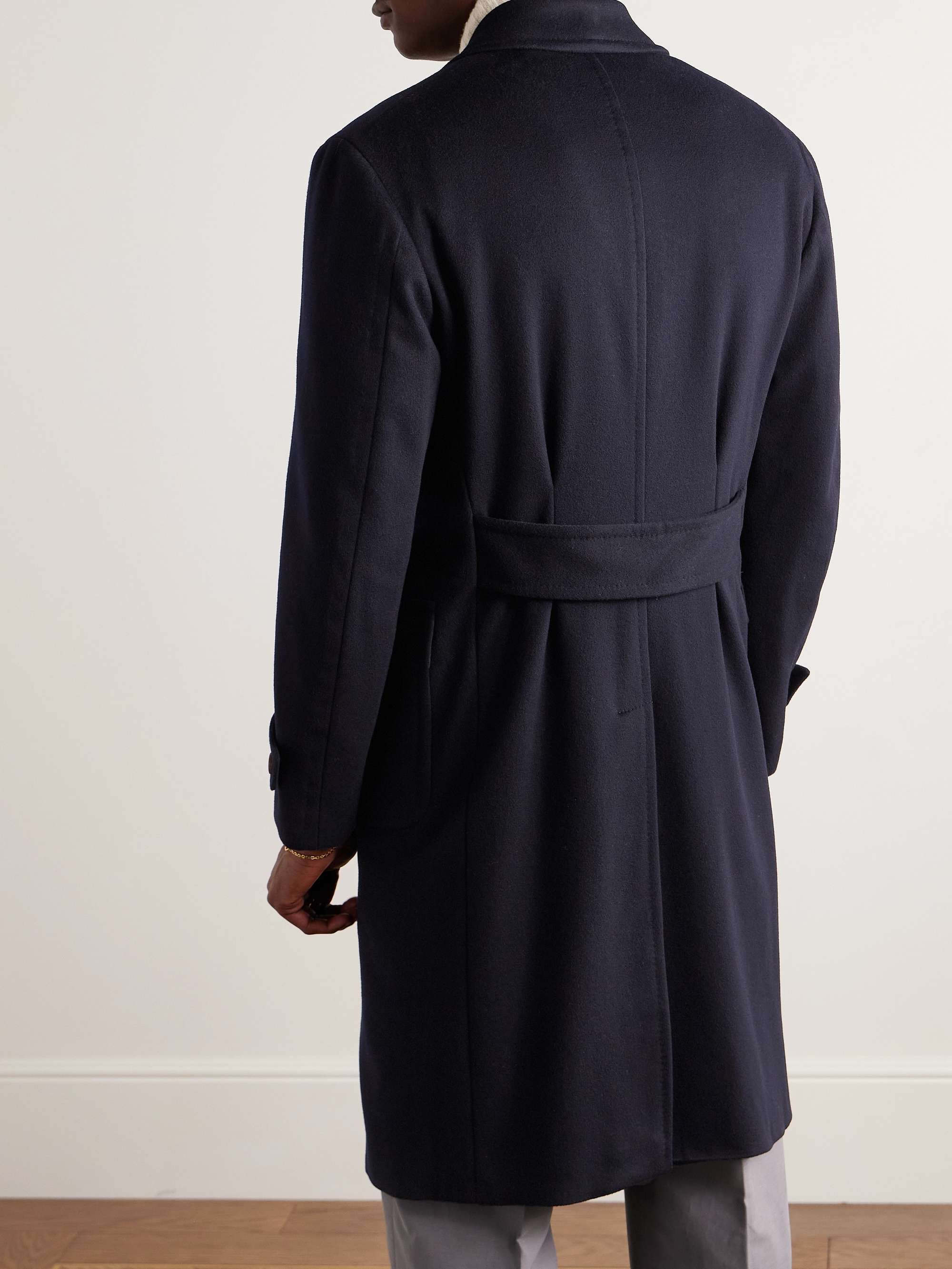 THOM SWEENEY 