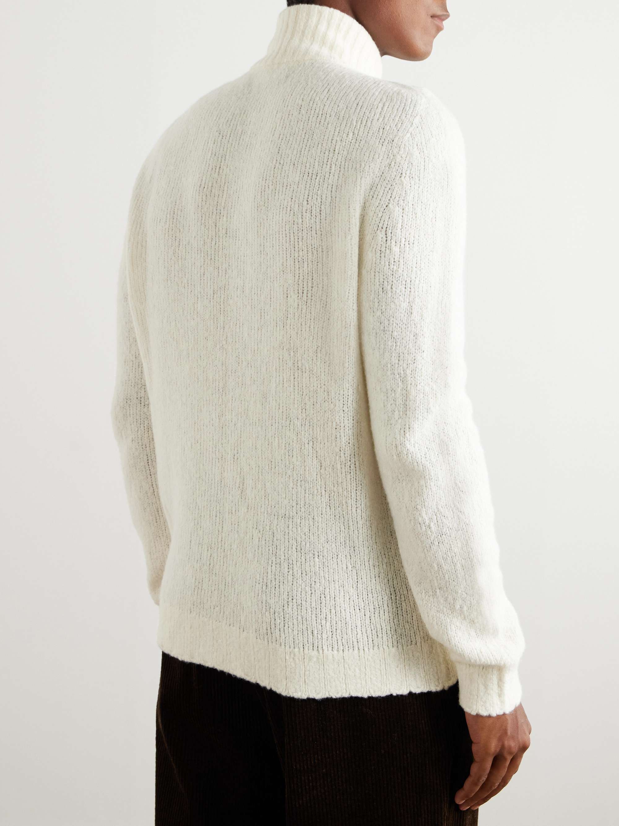 THOM SWEENEY 