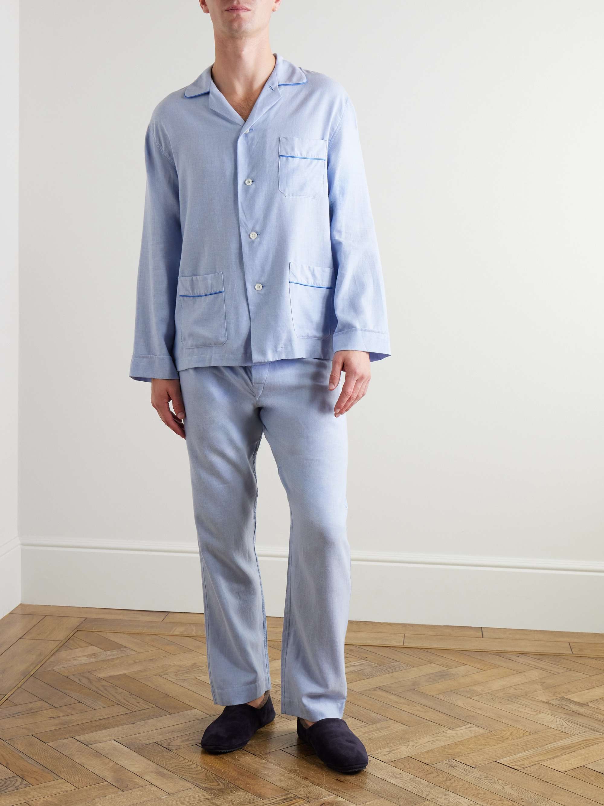 THOM SWEENEY 