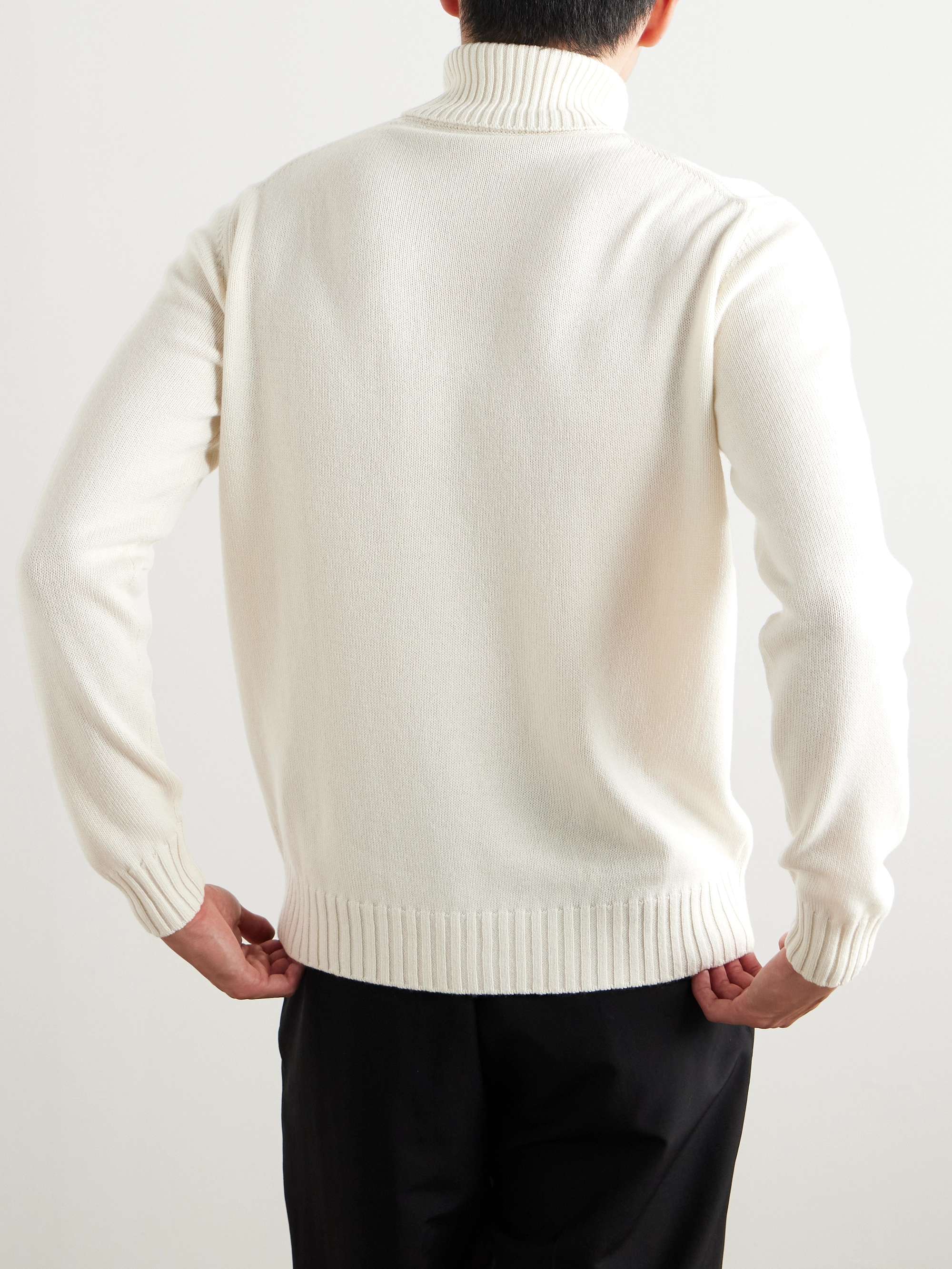 THOM SWEENEY 