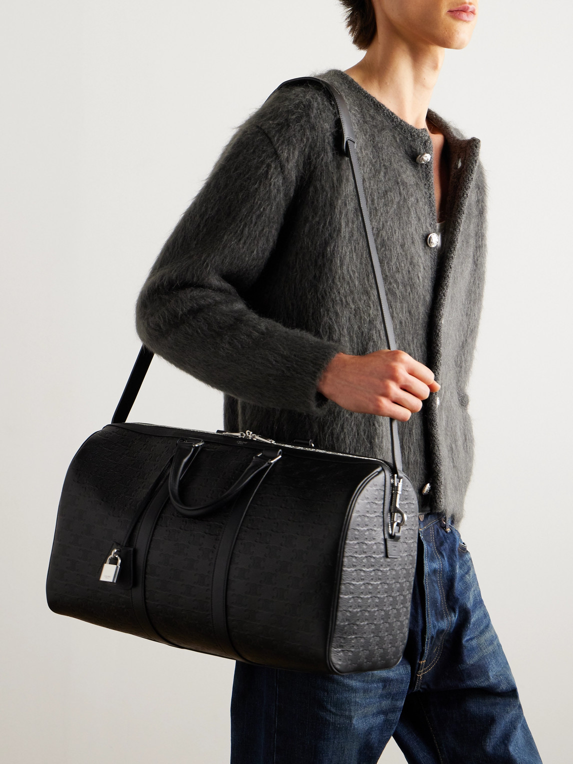 Medium Voyage Logo-Debossed Leather Holdall — 2