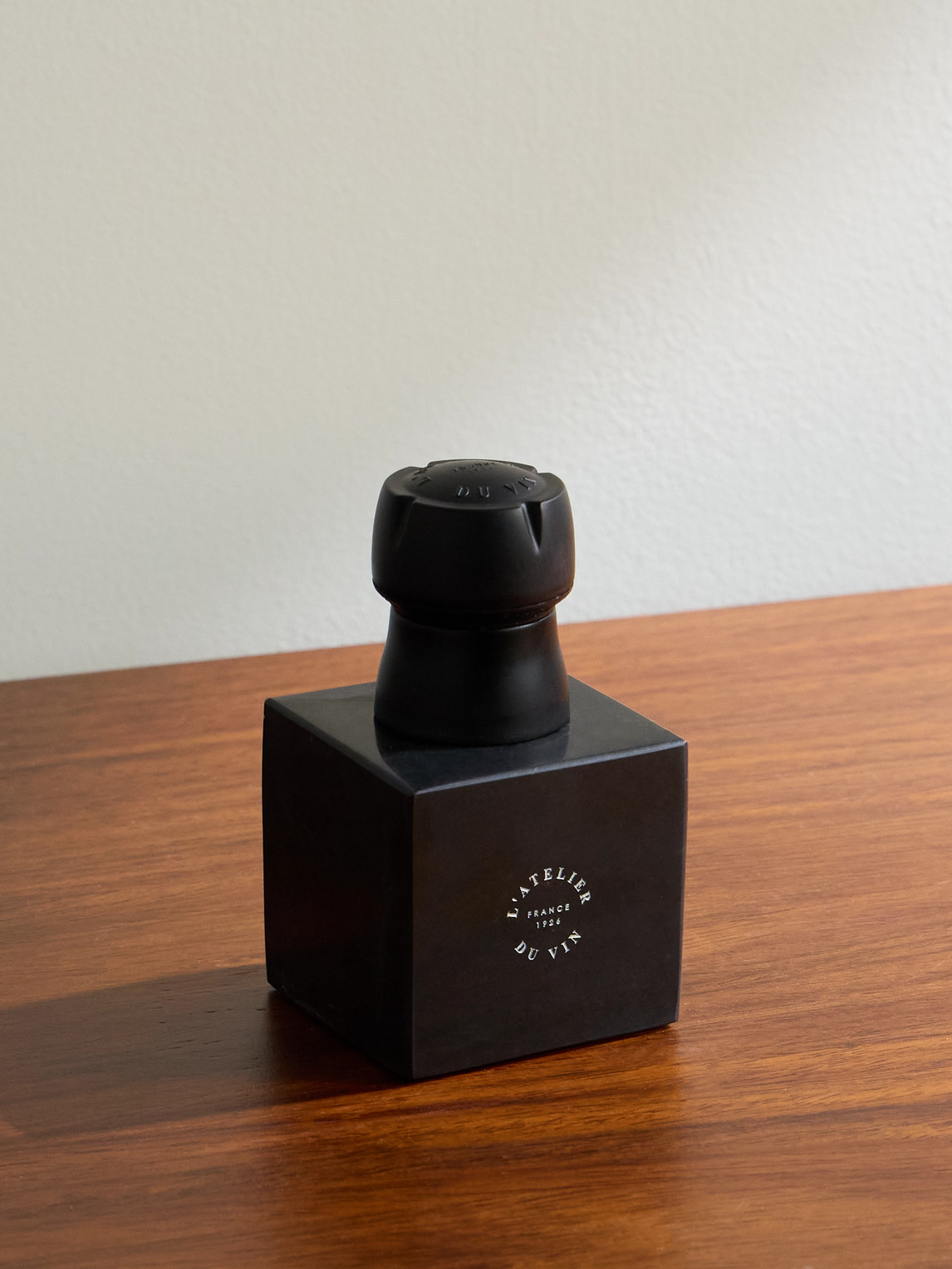 L'atelier Du Vin Bubble Cork Wine Stopper In Black