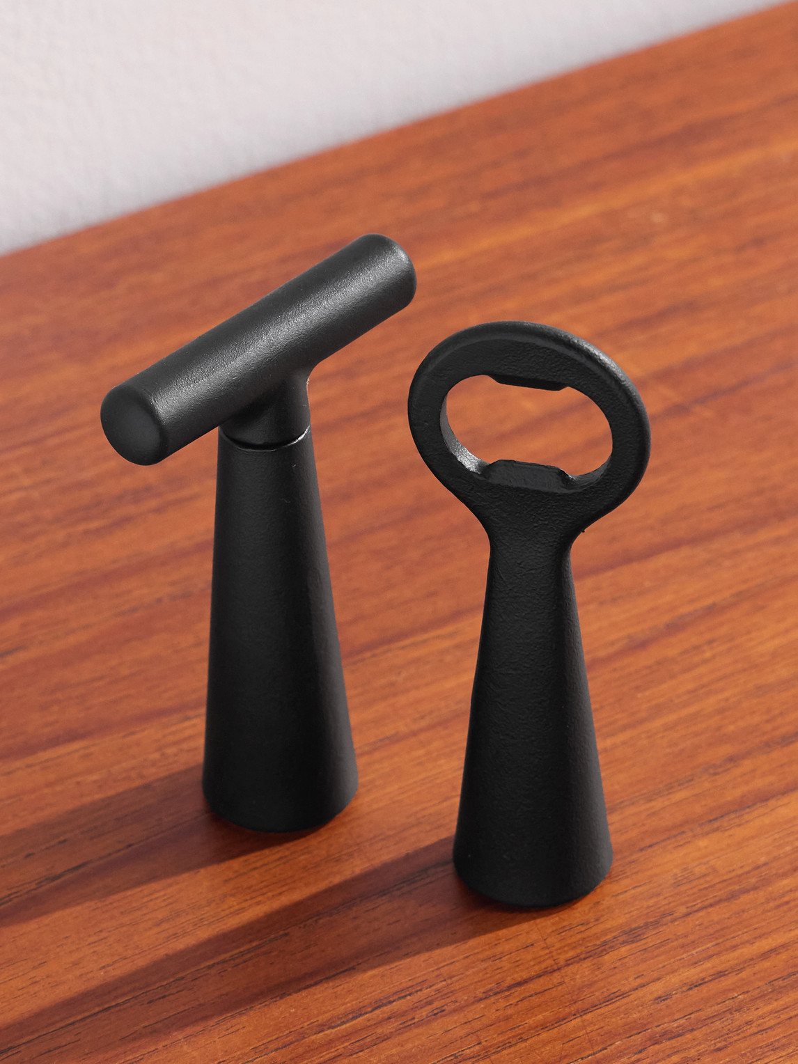 L'atelier Du Vin Pvd-coated Steel Bottle Opener Set In Black