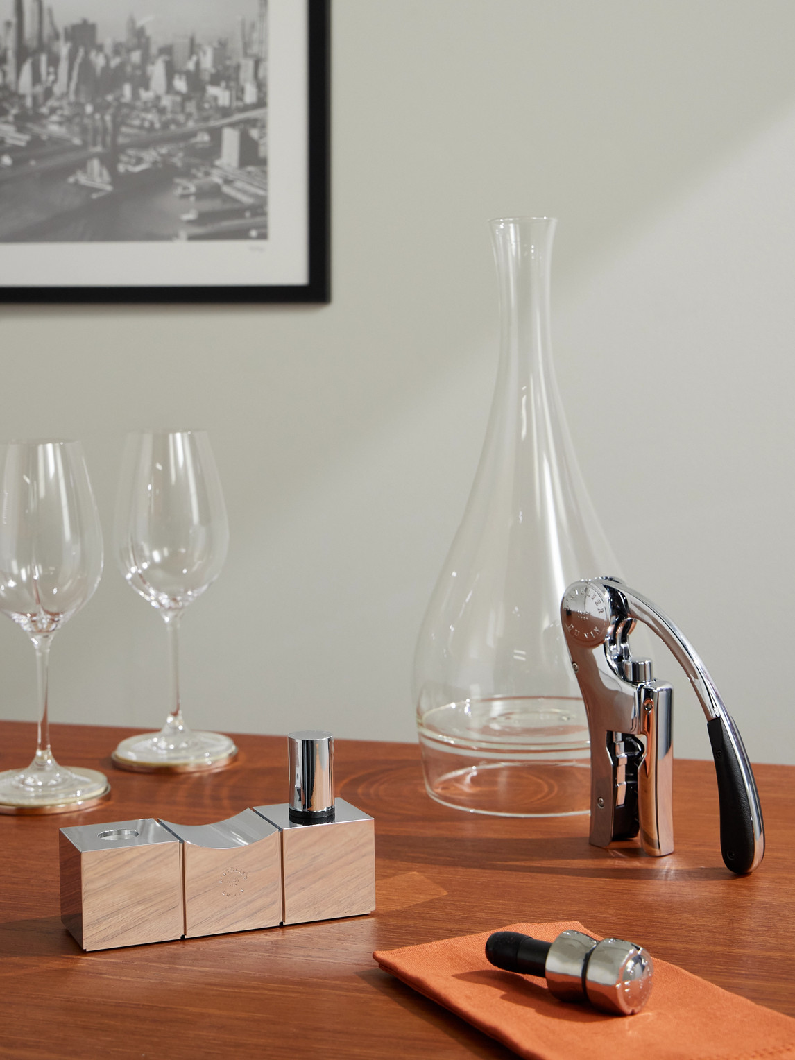 Bouchons Millésimés Set of Two Engraved Silver-Tone Wine Stoppers — 2