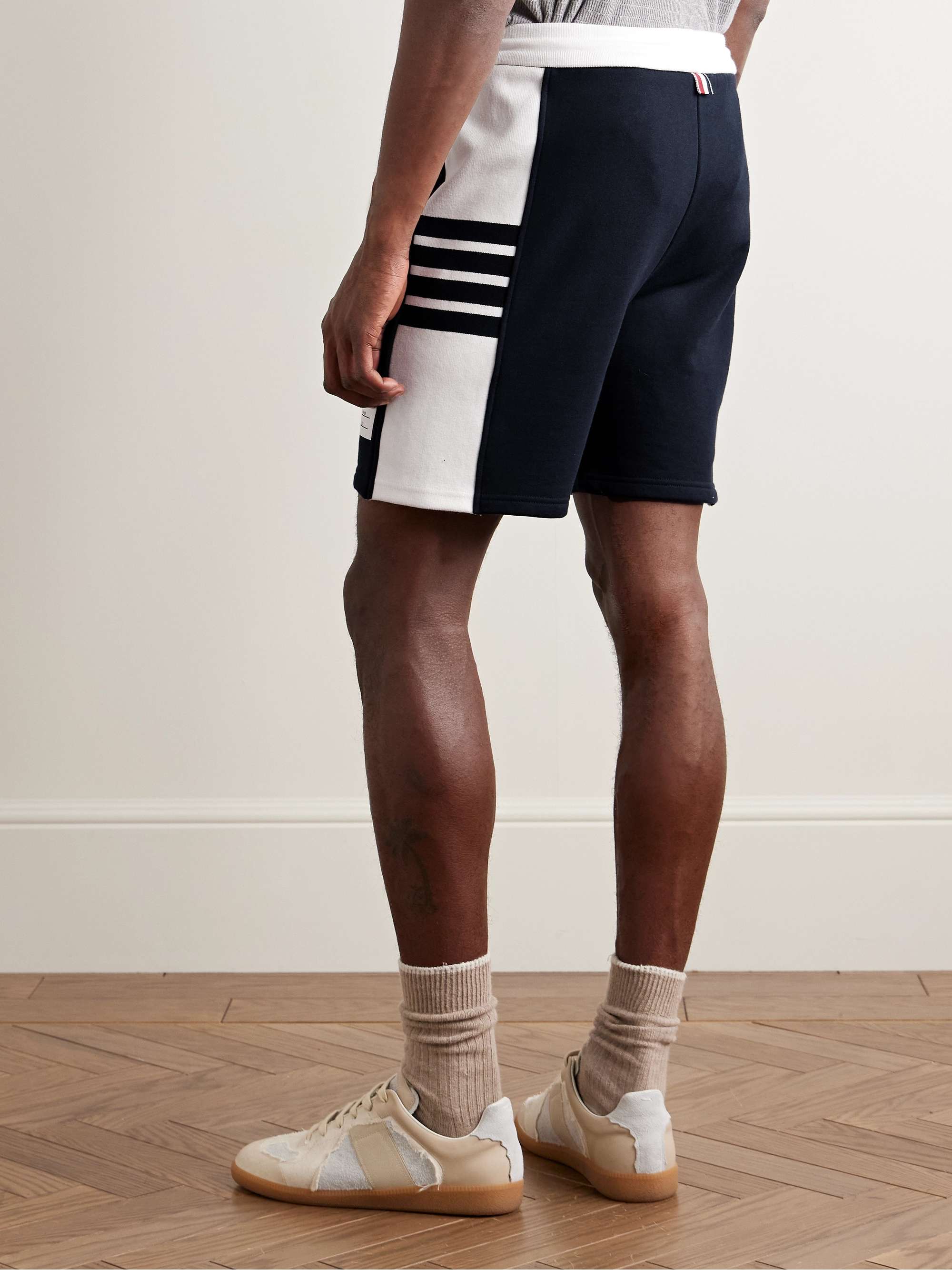 THOM BROWNE 