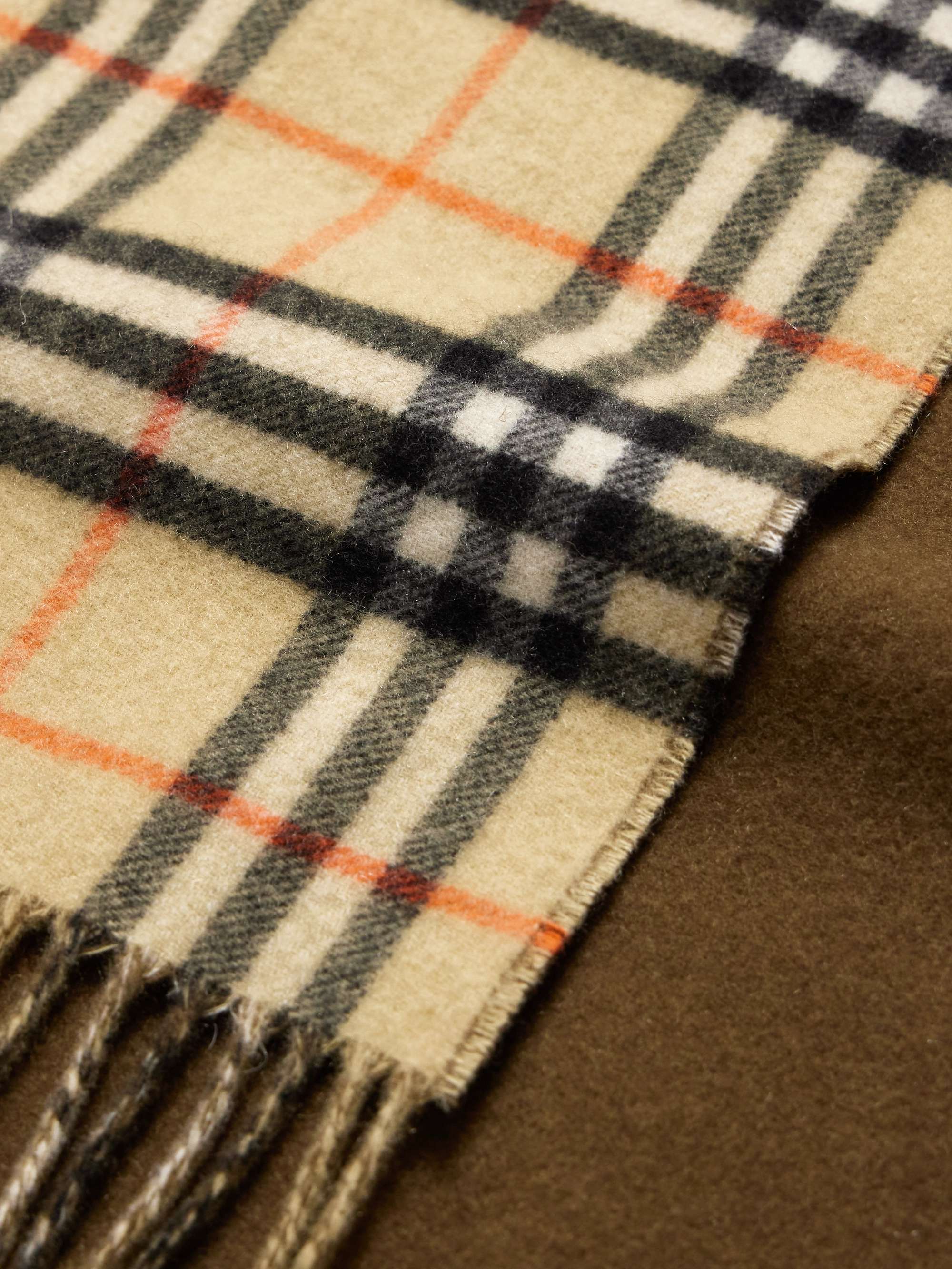 BURBERRY 