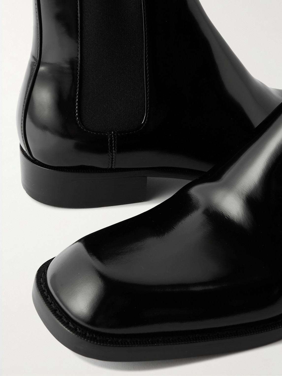 Saint Laurent Vadim Polished-leather Chelsea Boots In Black