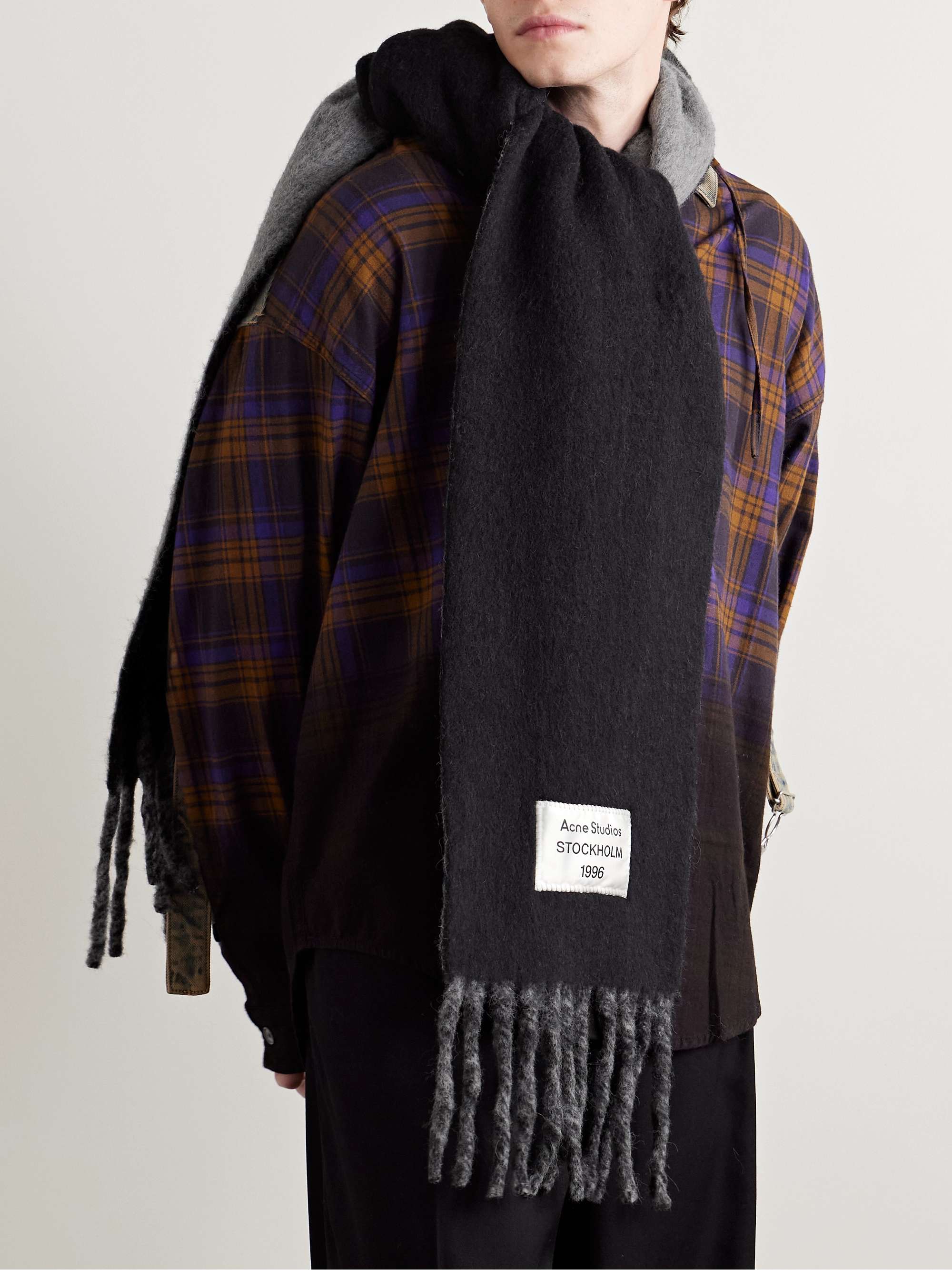 ACNE STUDIOS 