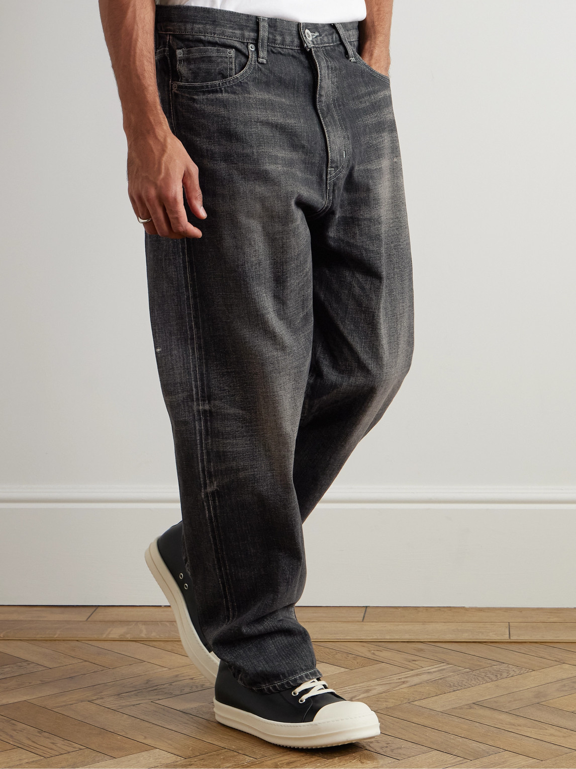 NEIGHBORHOOD DP BASIC STRAIGHT-LEG SELVEDGE JEANS
