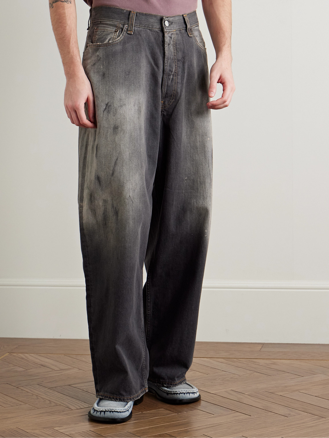Acne Studios 2023m Wide-leg Distressed Paint-splattered Jeans In Black