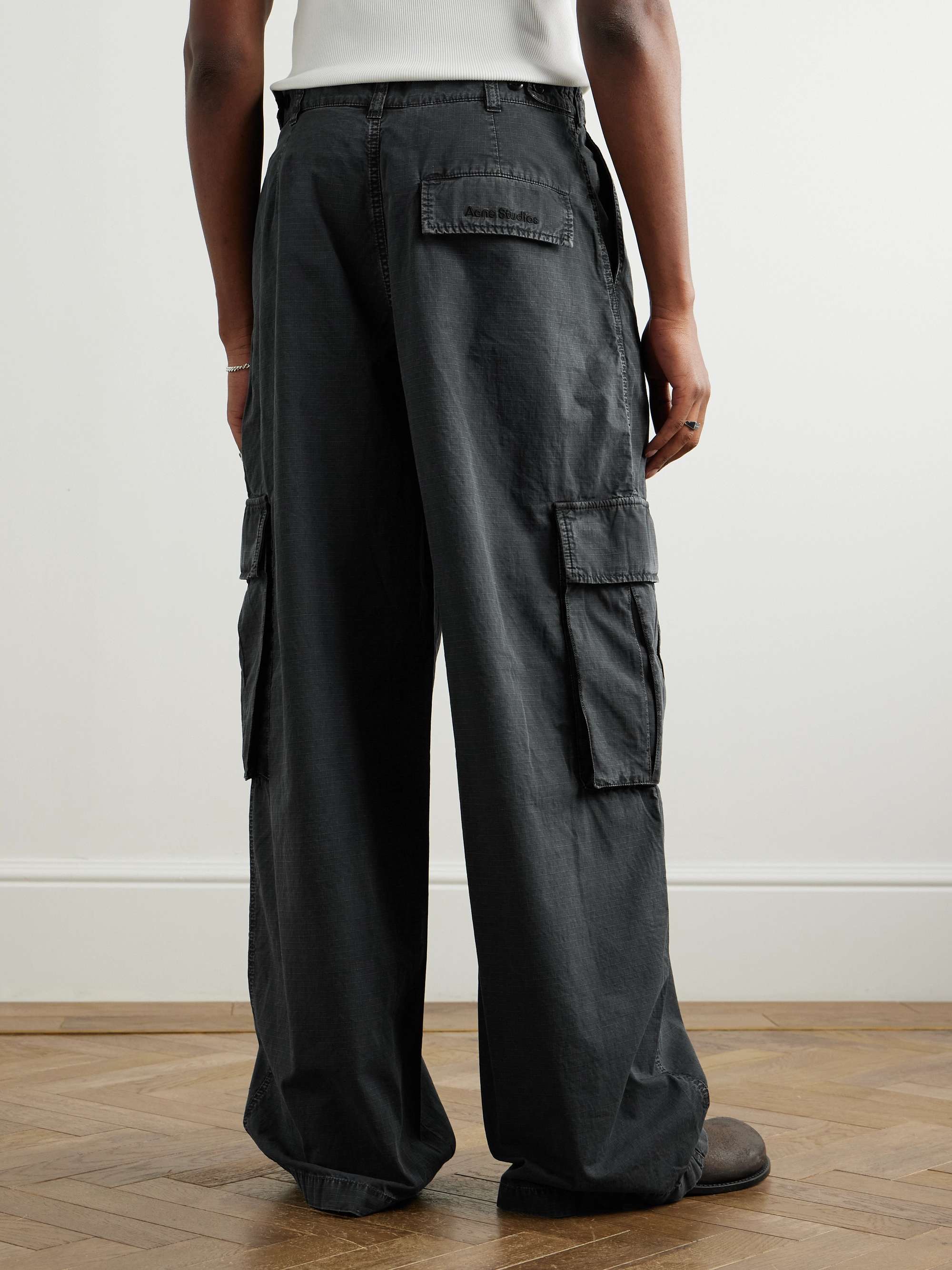 ACNE STUDIOS コットンリップストップ ワイドカーゴパンツ ロゴ
