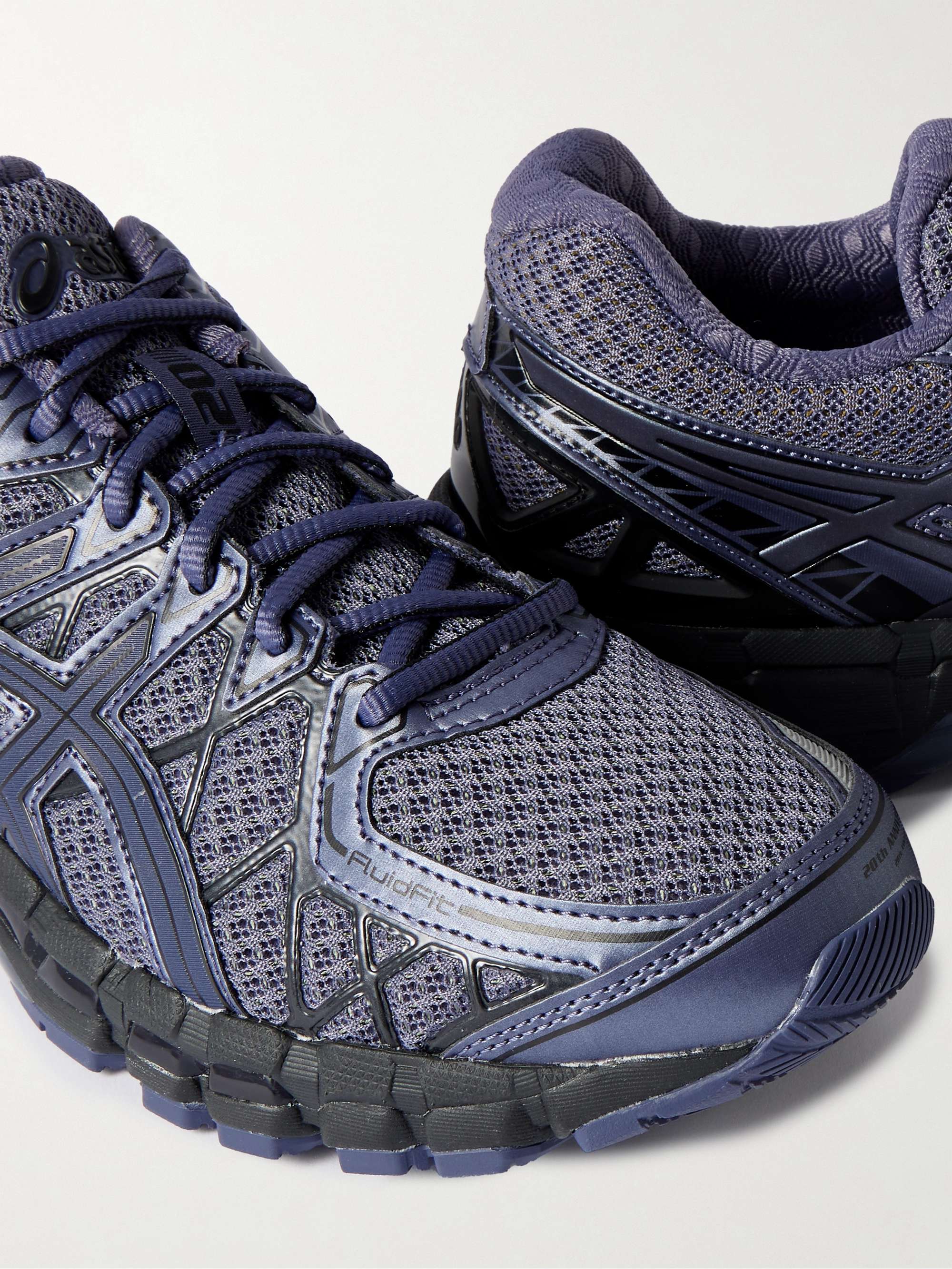ASICS 