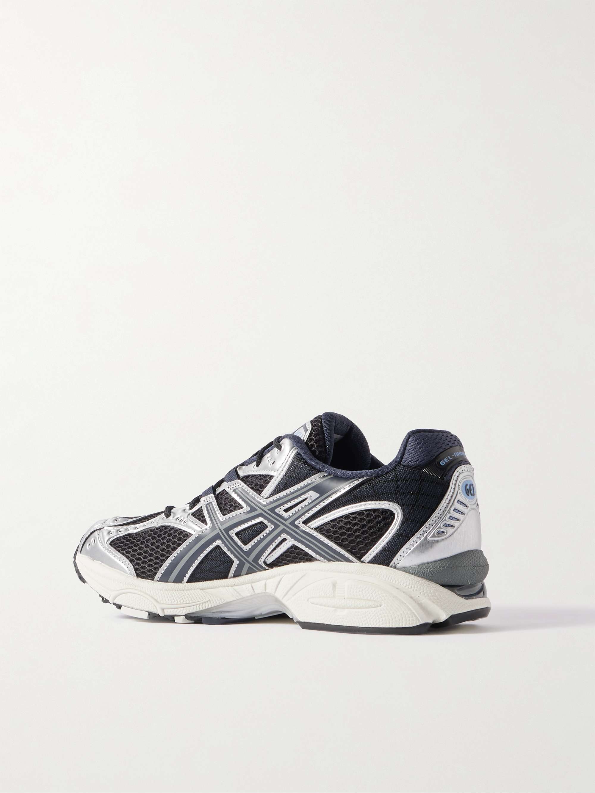 ASICS 