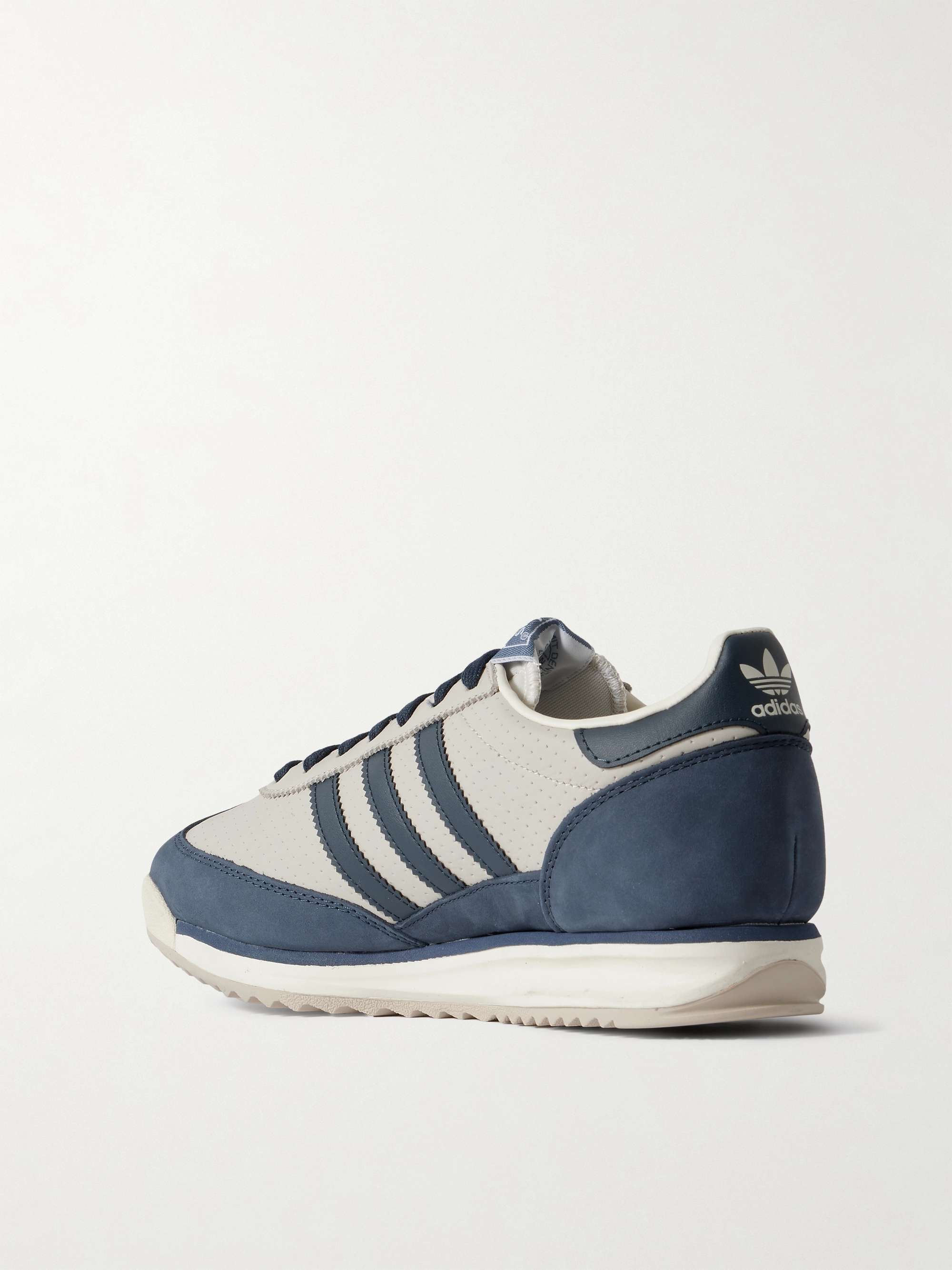 ADIDAS ORIGINALS 