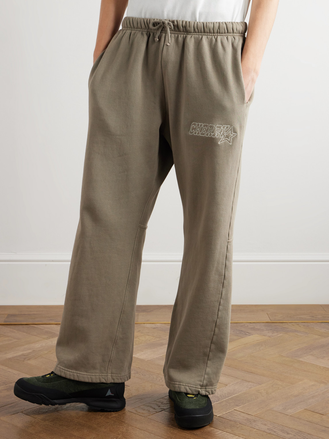 CHERRY LOS ANGELES STAR PARACHUTE STRAIGHT-LEG LOGO-EMBROIDERED COTTON-JERSEY SWEATPANTS