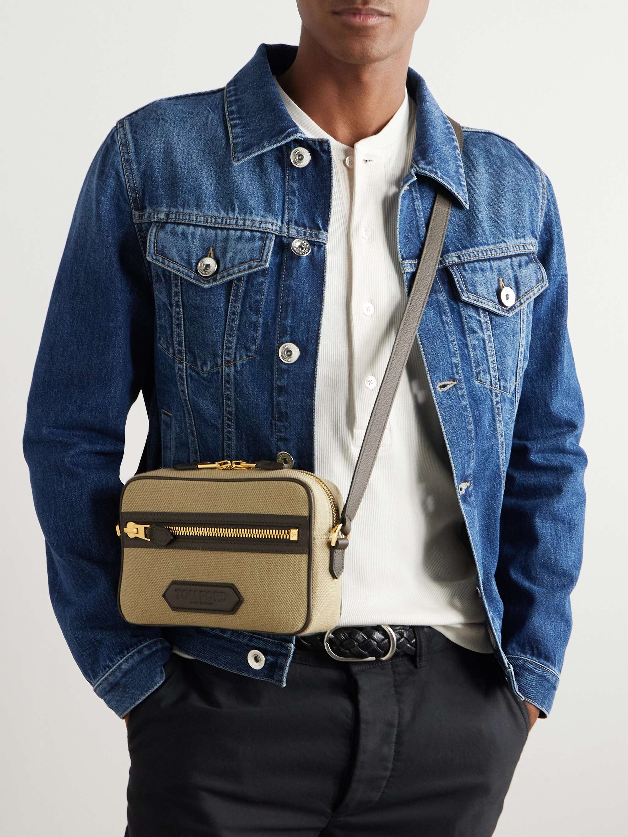 TOM FORD 