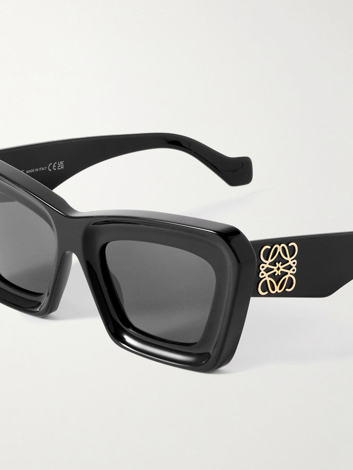 Loewe Anagram Oversized Cat-eye Acetate Sunglasses In Black