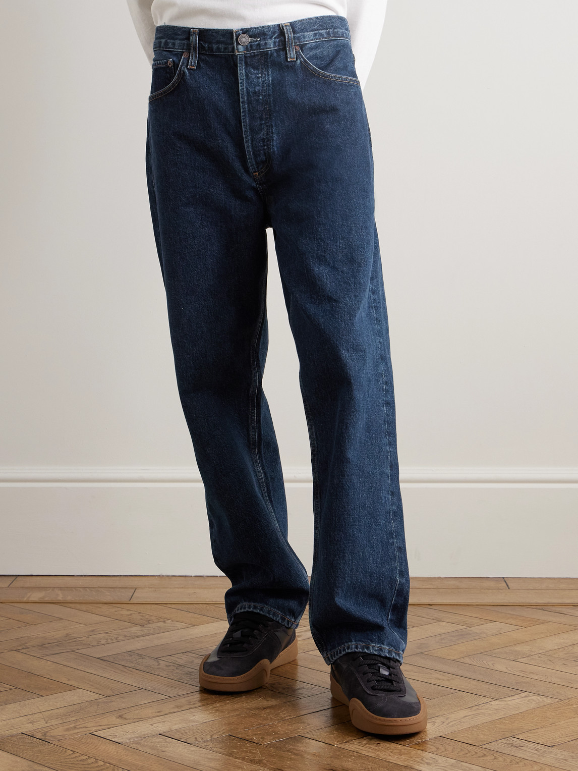 90'S Straight-Leg Jeans