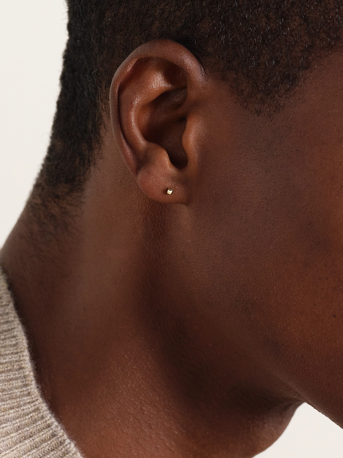 Shop Maria Tash Ball Stud 2.5mm 14-karat Gold Single Earring