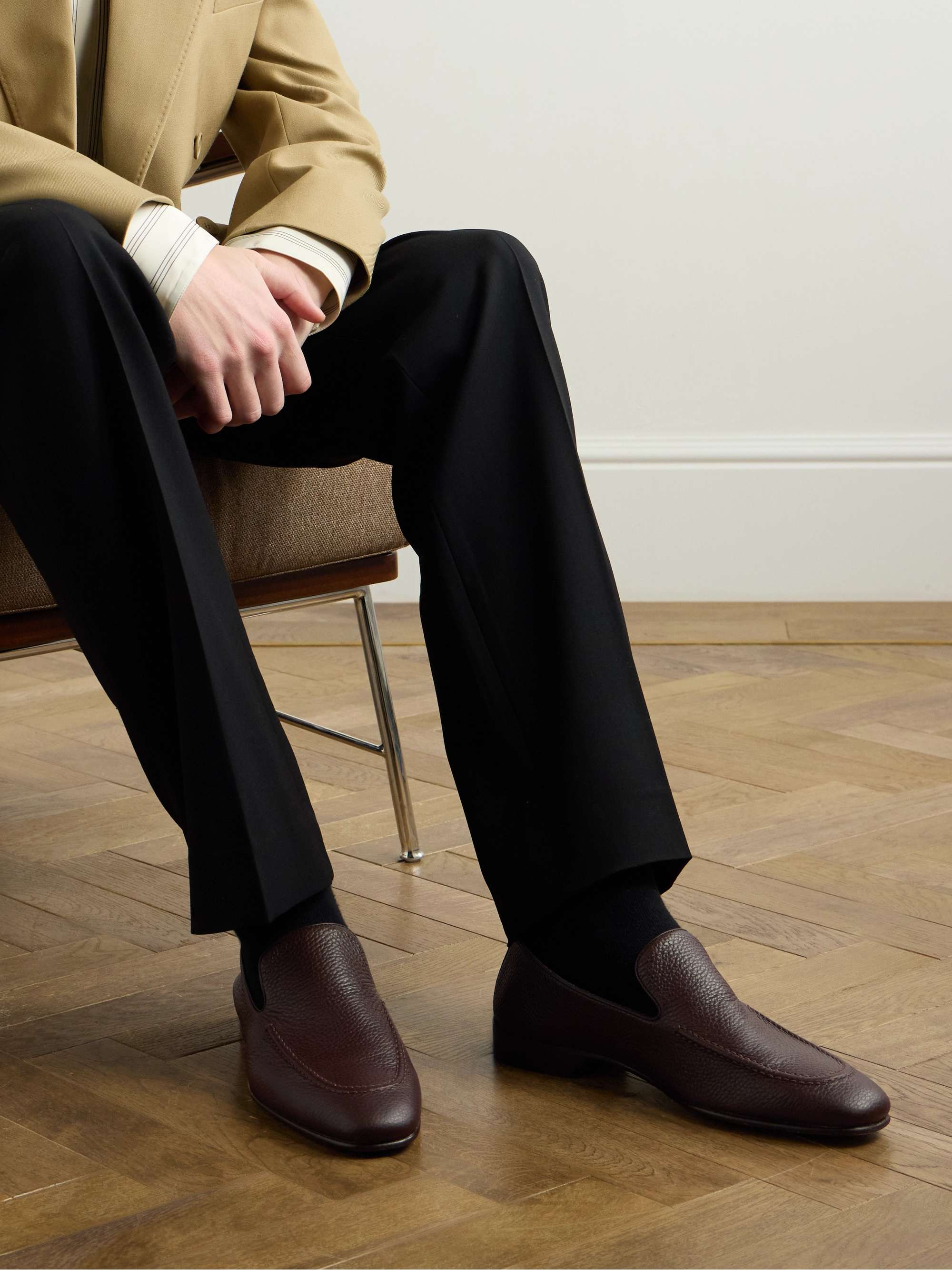 MANOLO BLAHNIK 