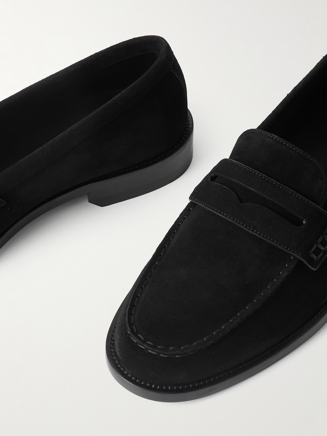 Manolo Blahnik Perry Suede Penny Loafers In Black