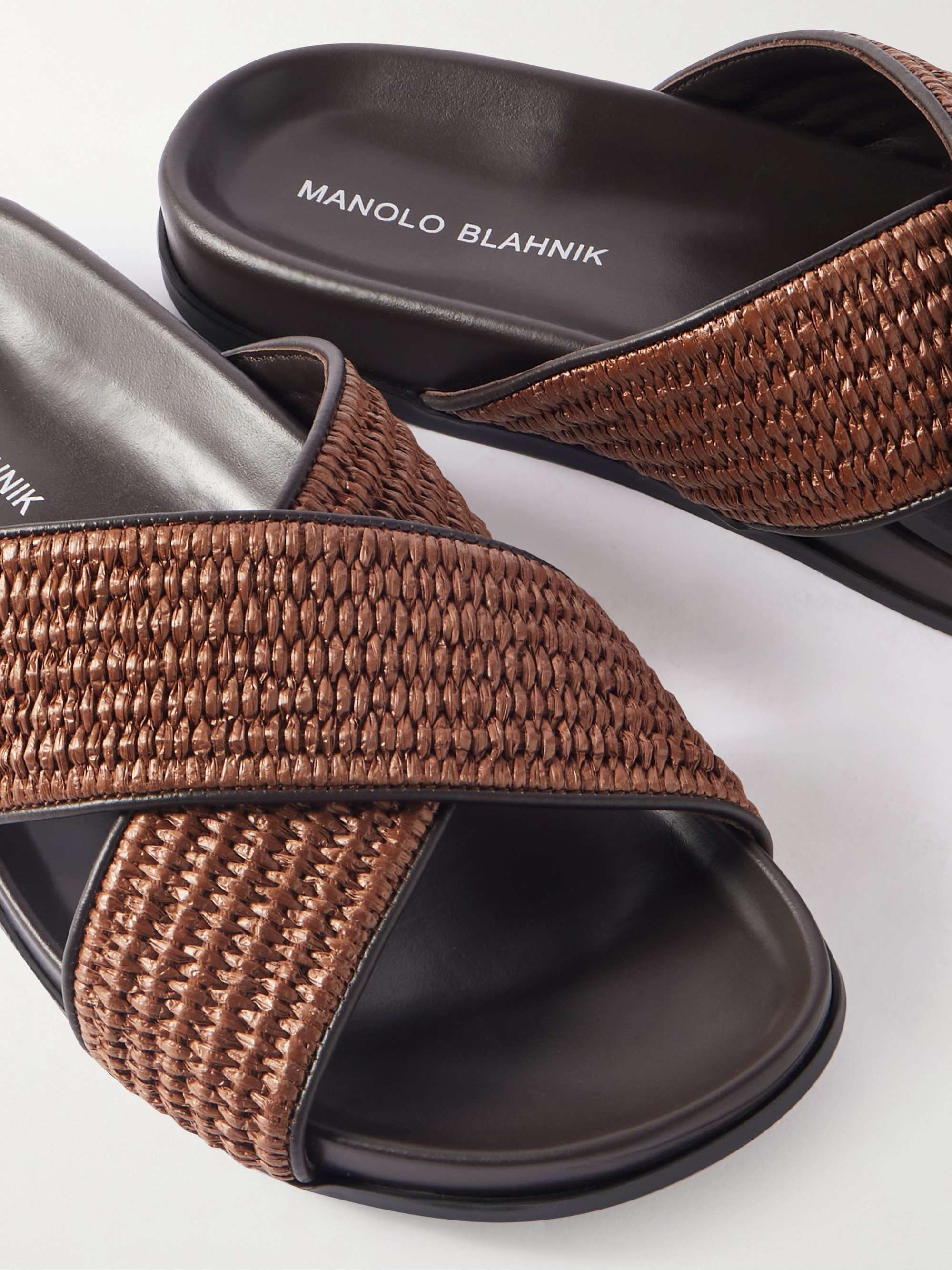 MANOLO BLAHNIK 