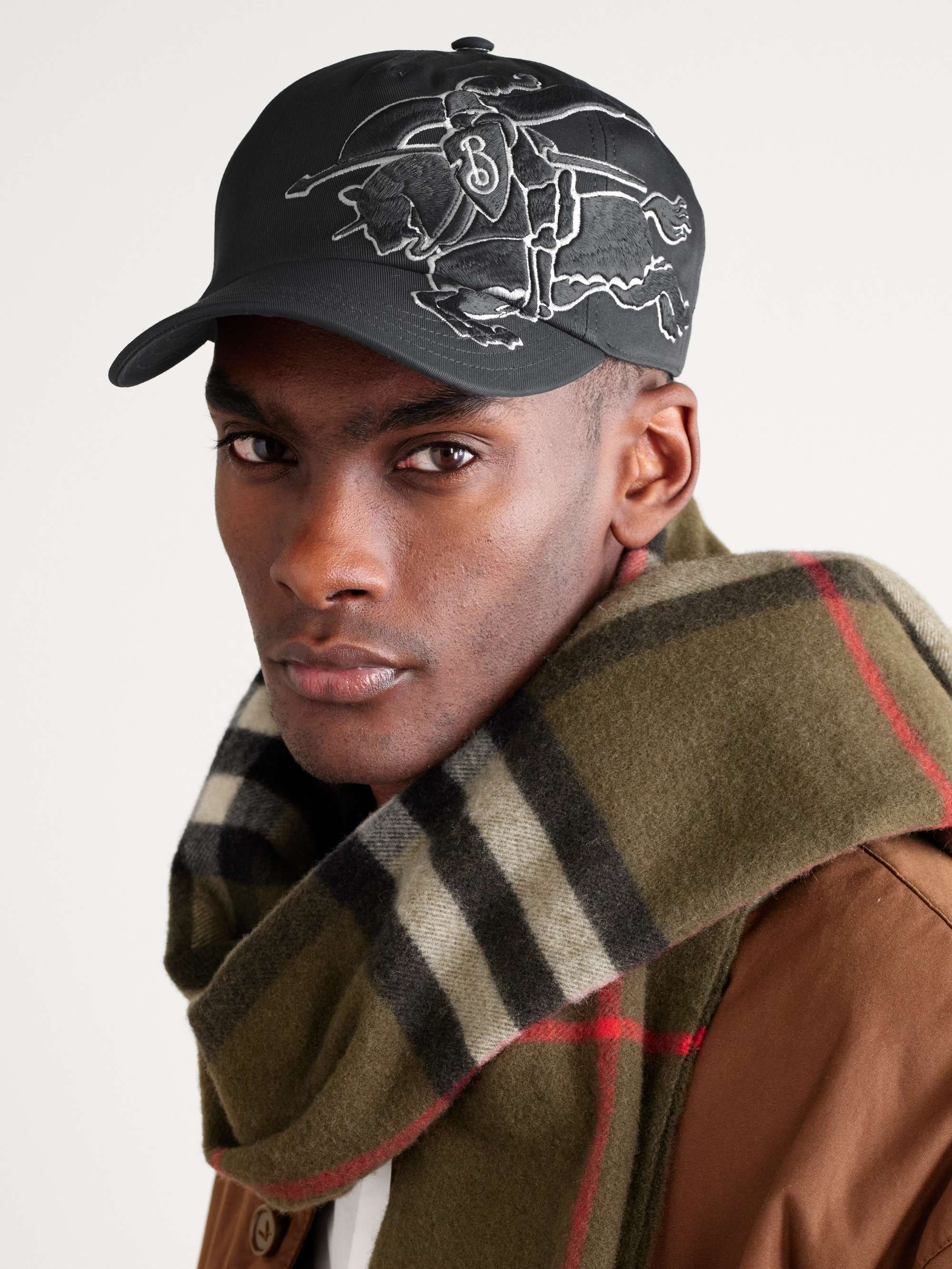 バーバリー BURBERRY KINGDOM 手袋 カシミヤ 黒