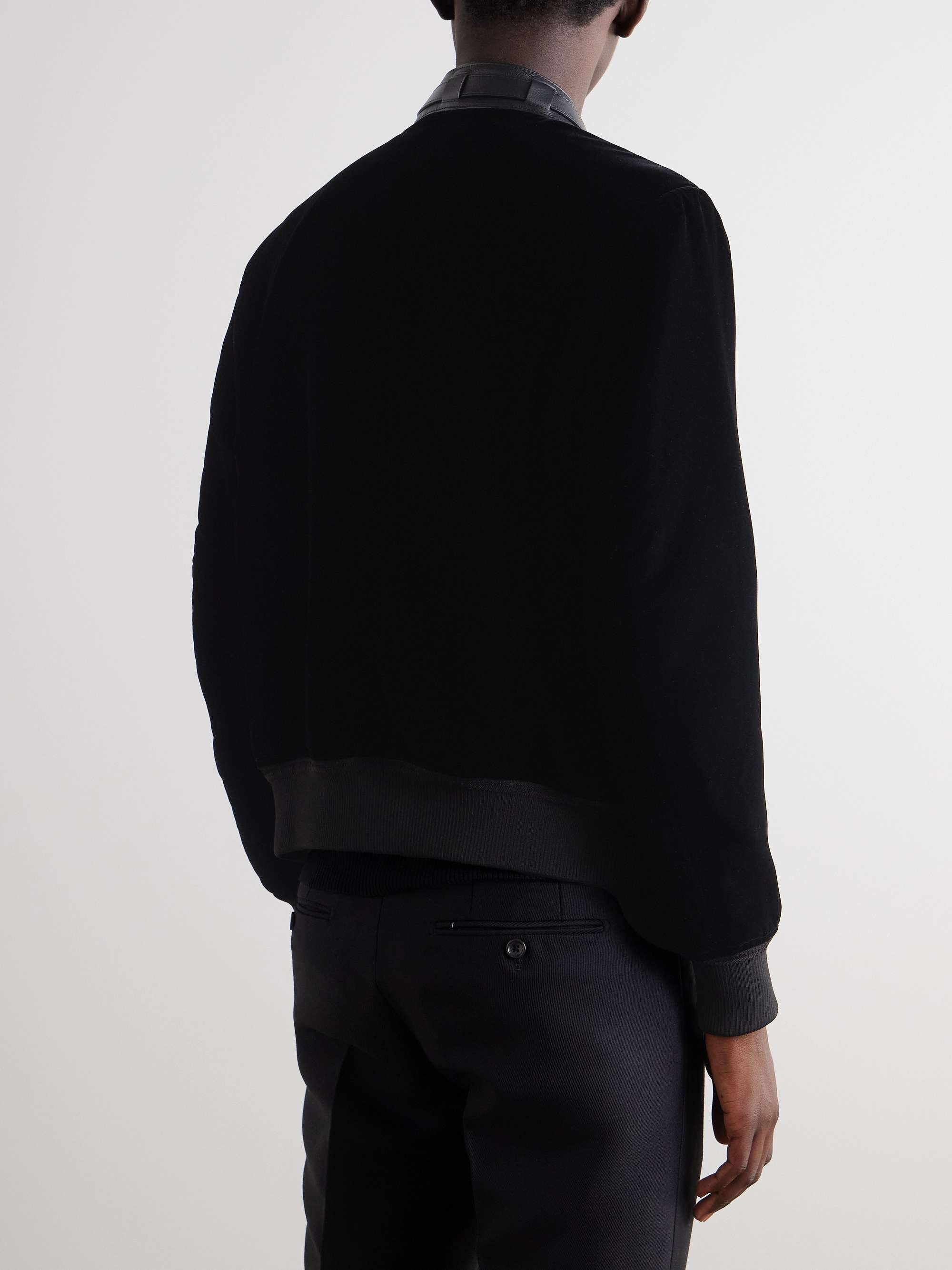 TOM FORD 