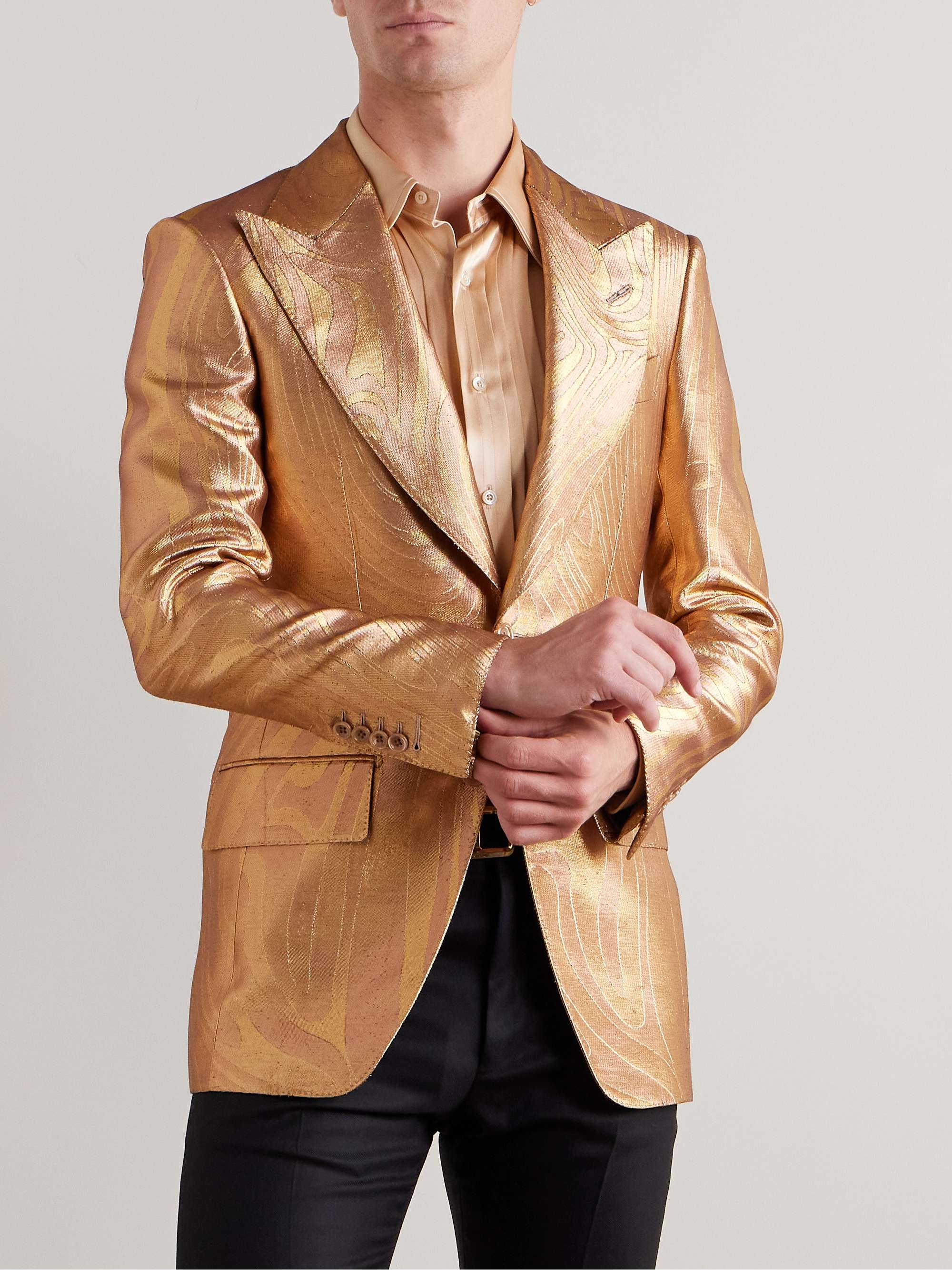 TOM FORD 