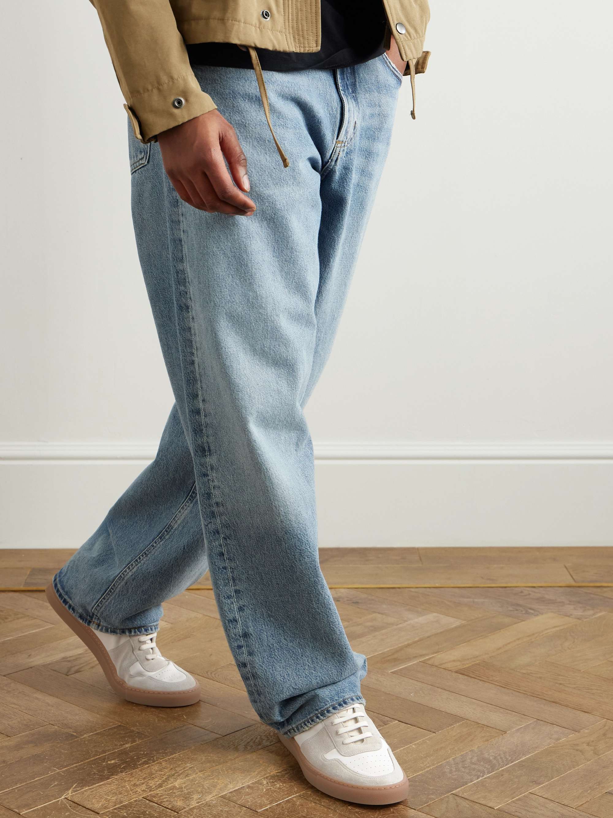 COMMON PROJECTS 