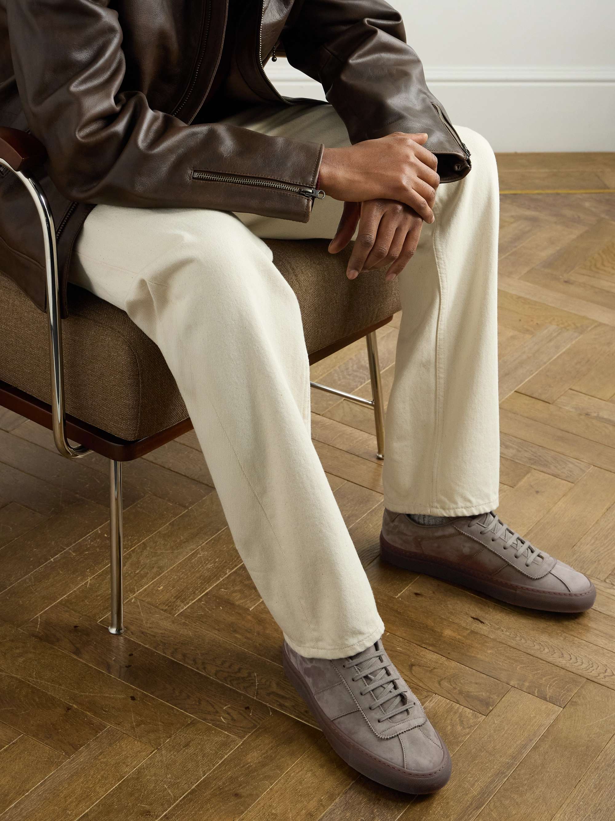 COMMON PROJECTS 