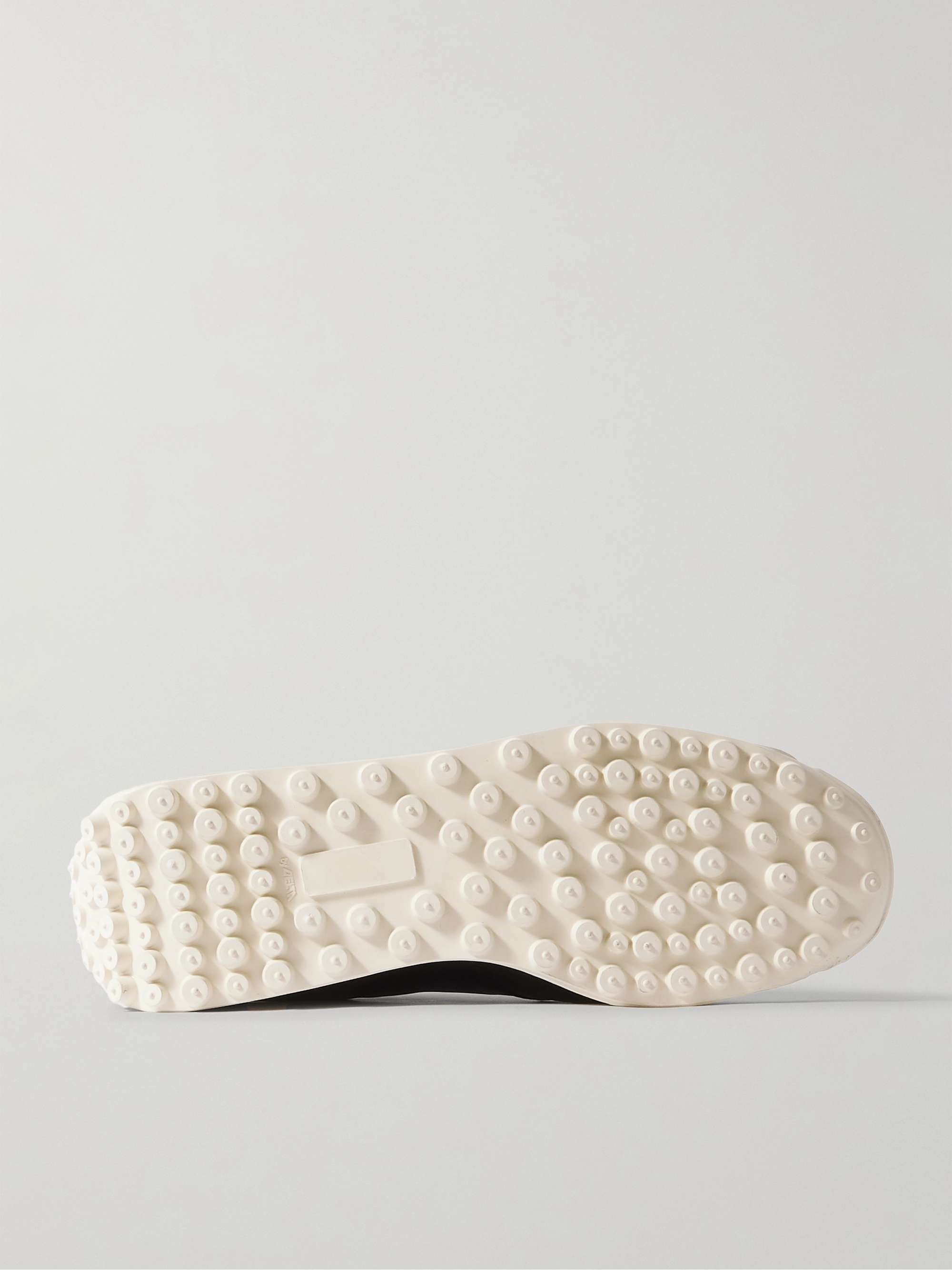 COMMON PROJECTS 